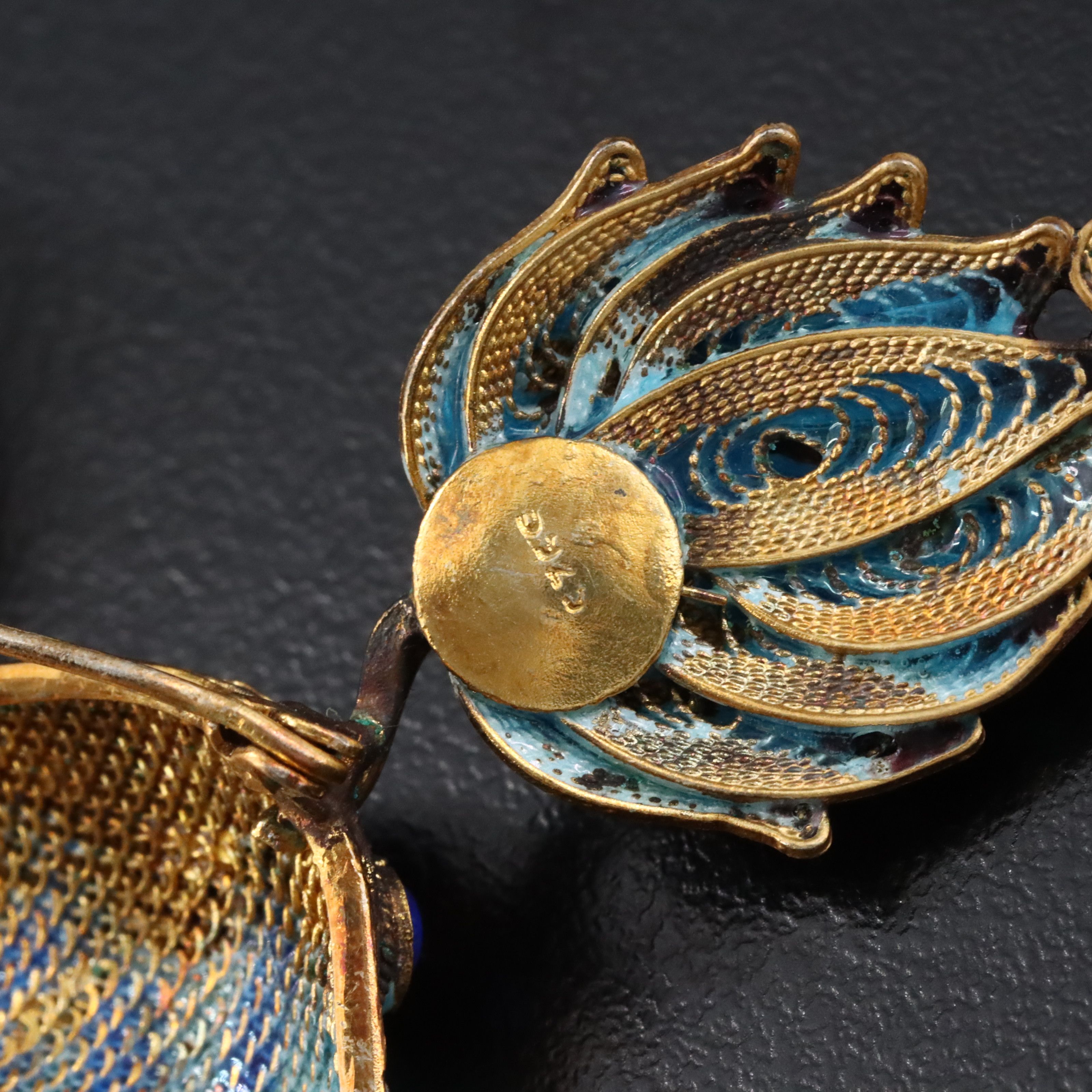 Chinese Export Sterling Cloisonné & Sodalite Shishi Guardian Lion Brooch