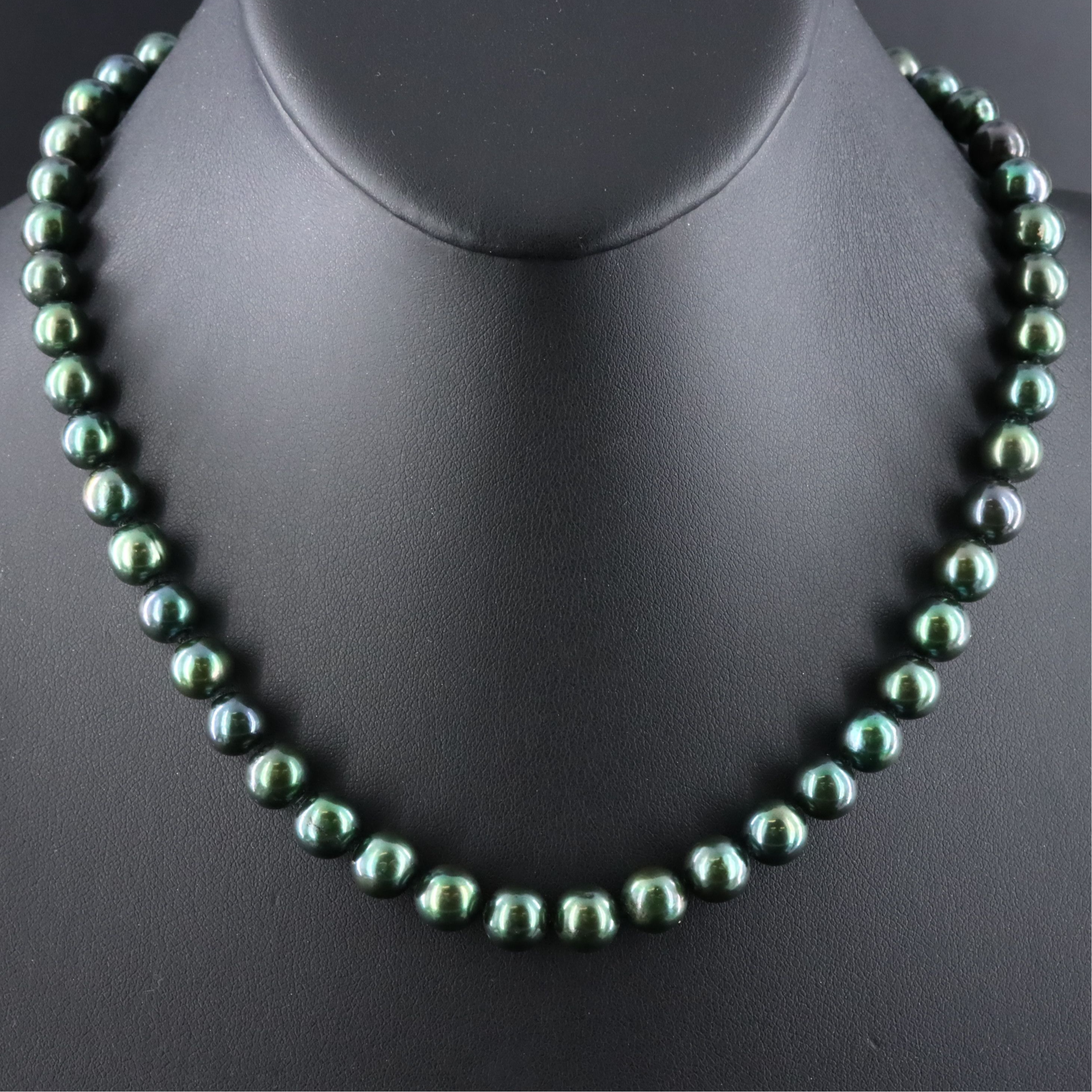 Pearl Necklace with Gold-Filled Clasp