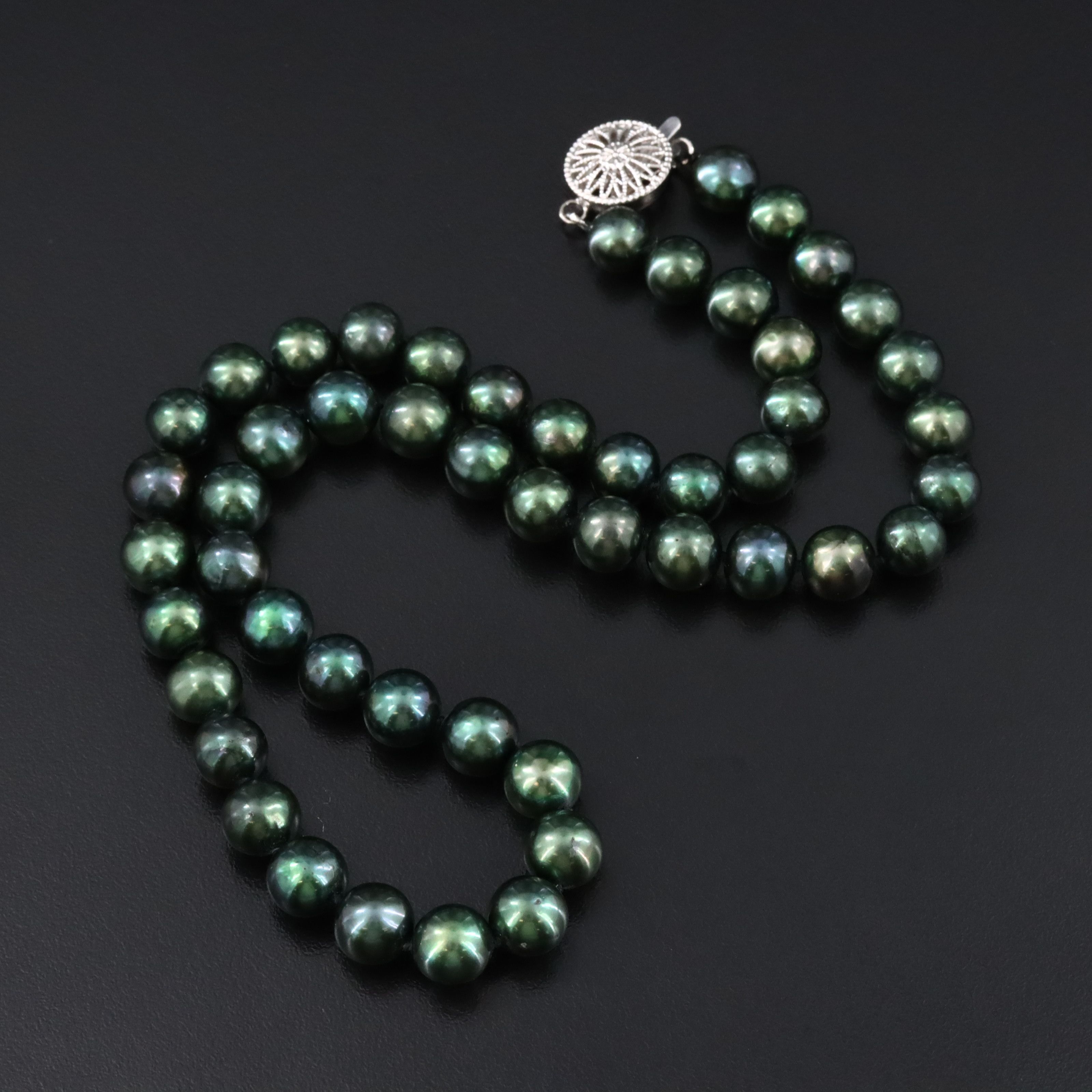 Pearl Necklace with Gold-Filled Clasp