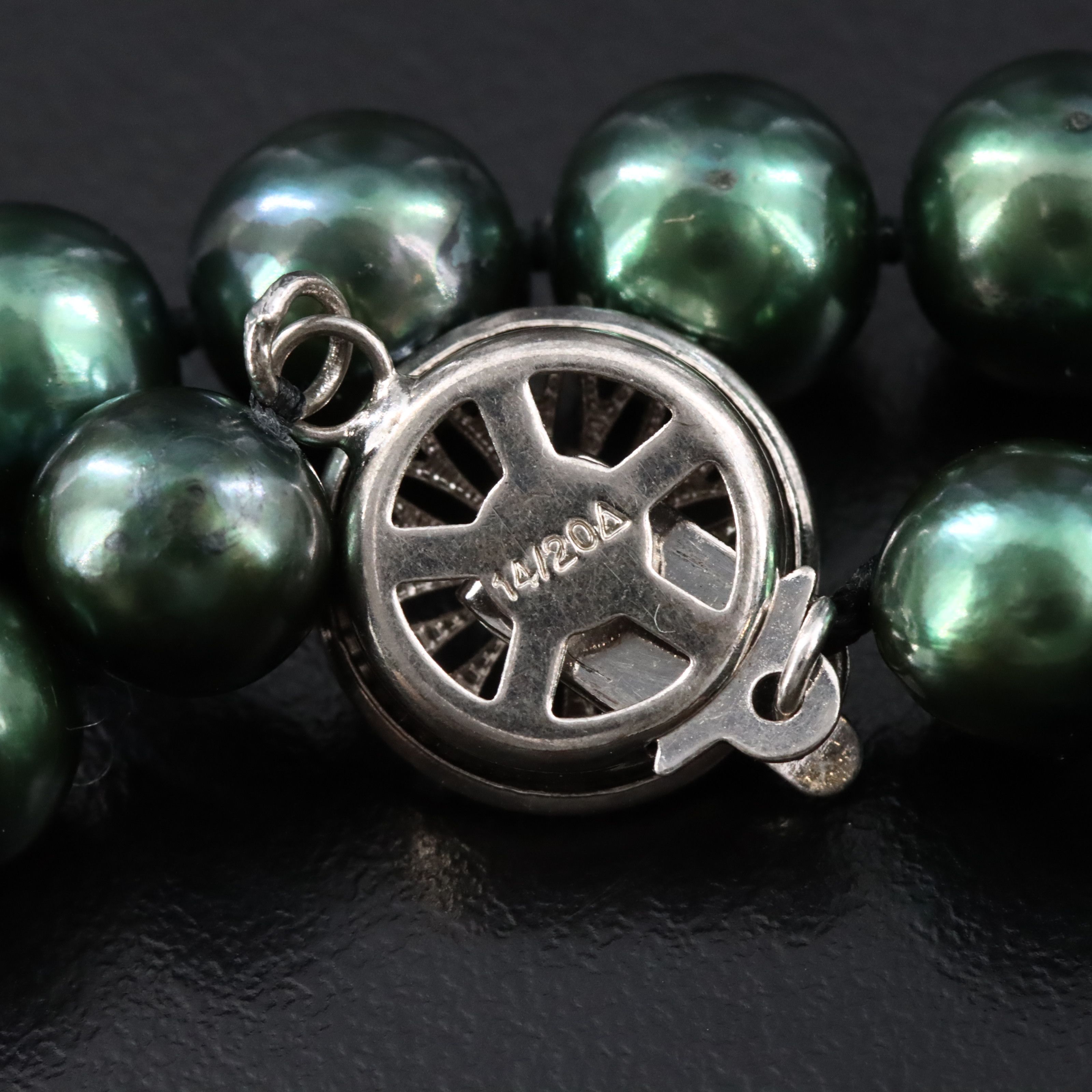 Pearl Necklace with Gold-Filled Clasp