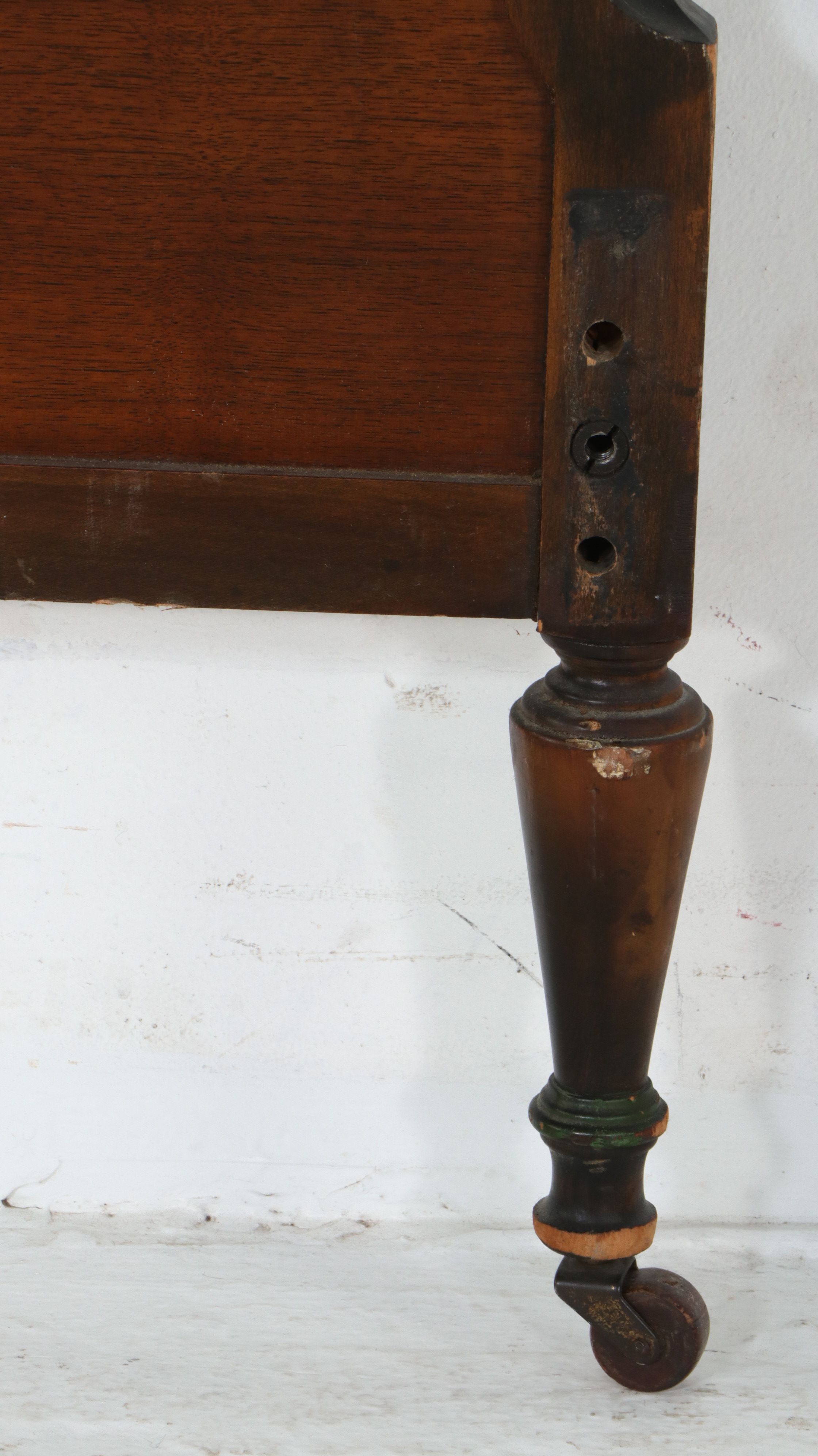 French Louis XV Style Mahogany Bed Frame with Marquetry, Early 20th Century