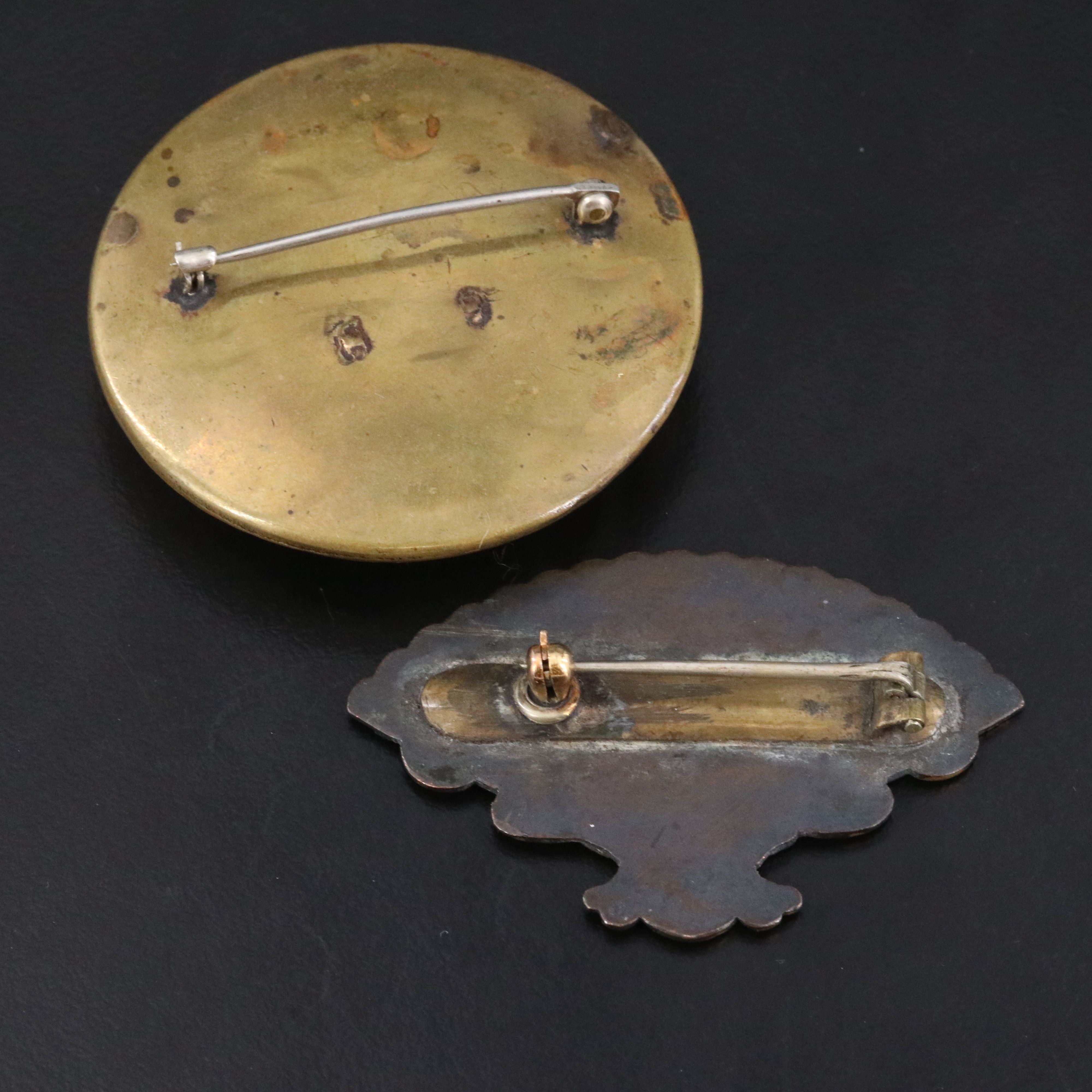 Antique Japanese Painted Ceramic Brooch Featured in Jewelry Collection