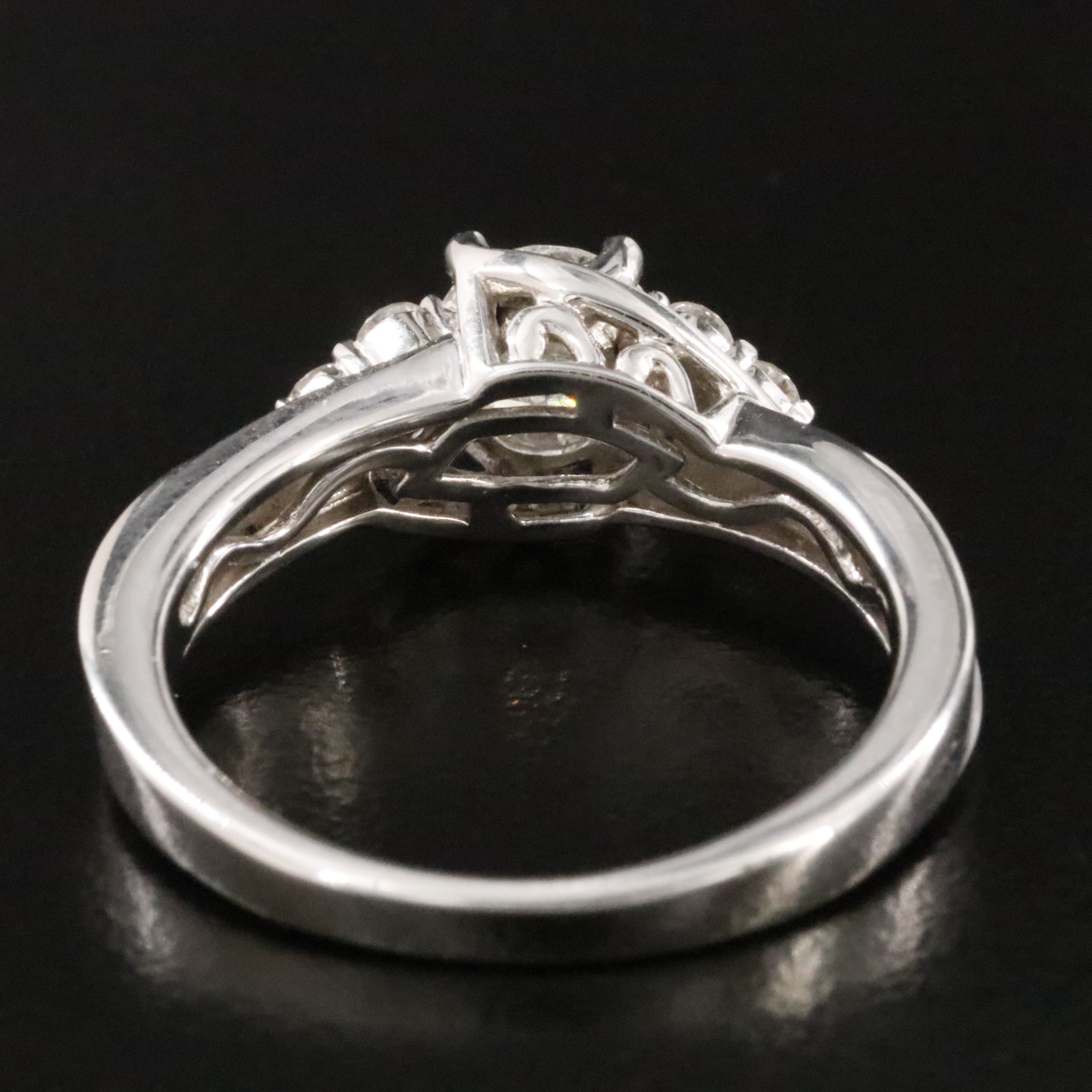 14K 0.96 CTW Diamond Ring