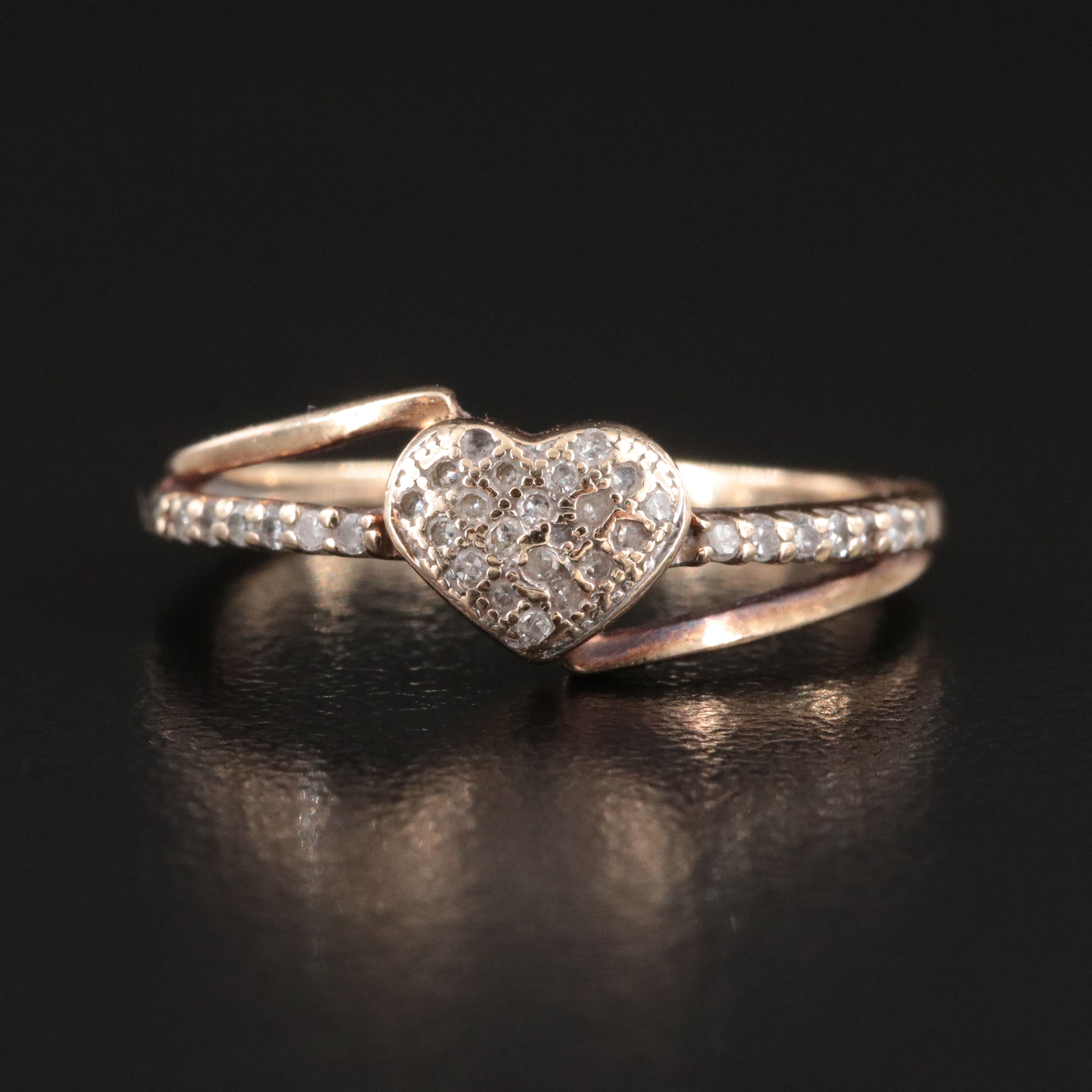 10K 0.18 CTW Diamond Heart Ring