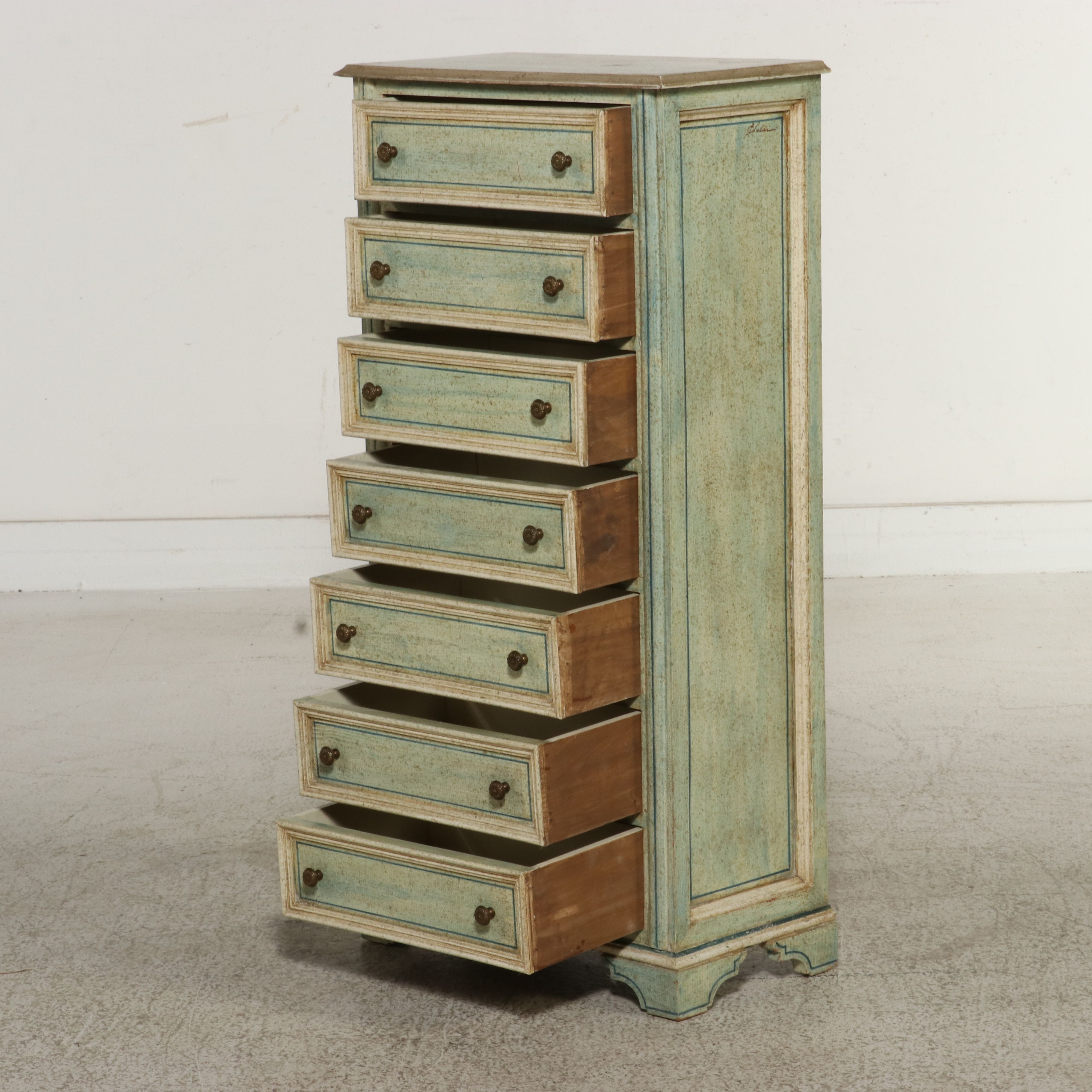 Italian Neoclassical Style Hand-Painted Distressed Seven-Drawer Semainier