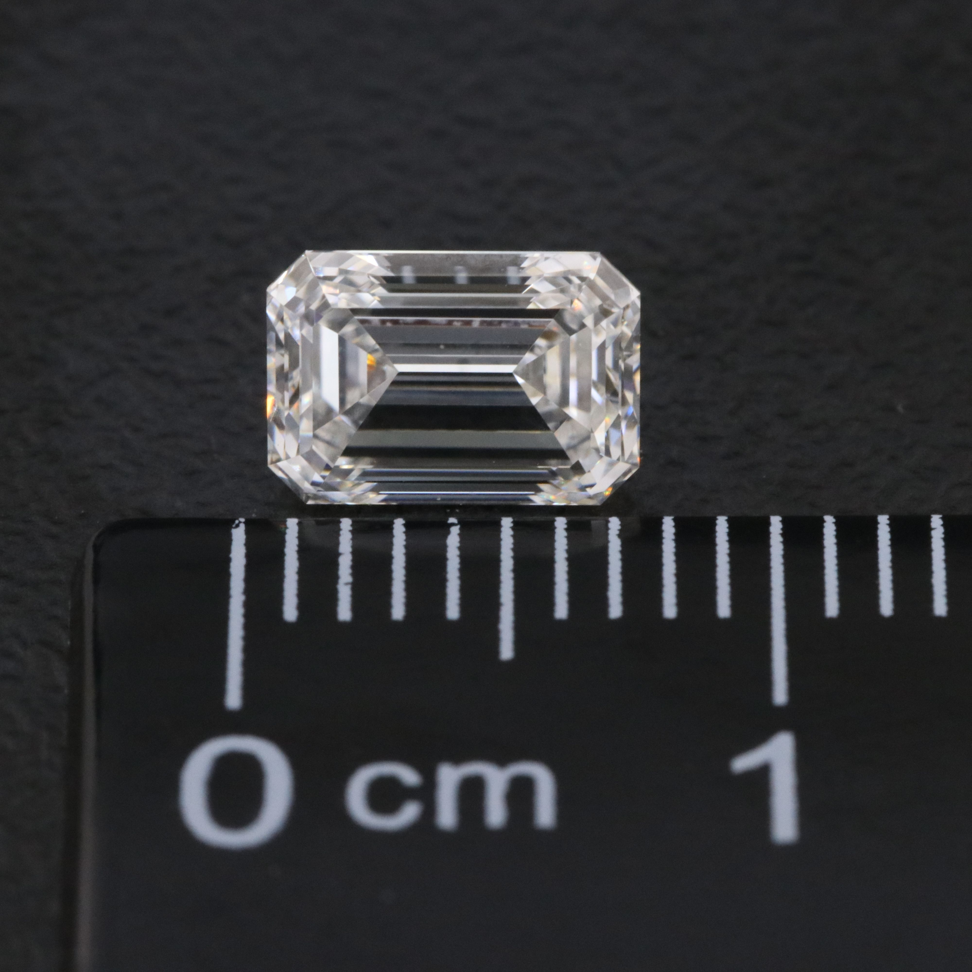 Loose 1.10 CT Lab Grown Diamond with IGI Report