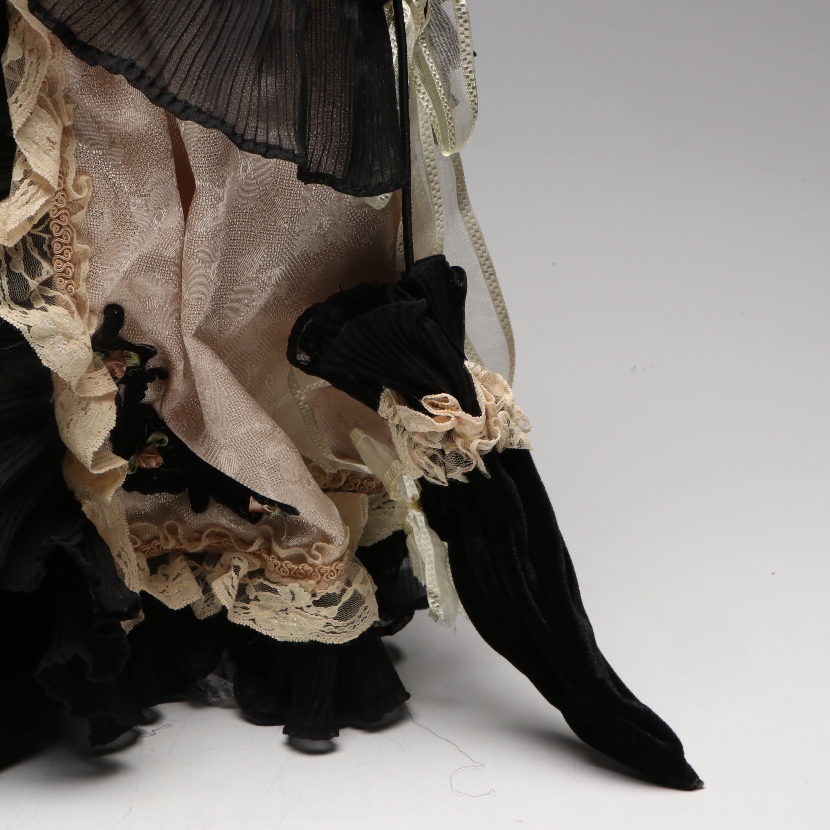 Victorian Style Duck House Numbered Heirloom Doll