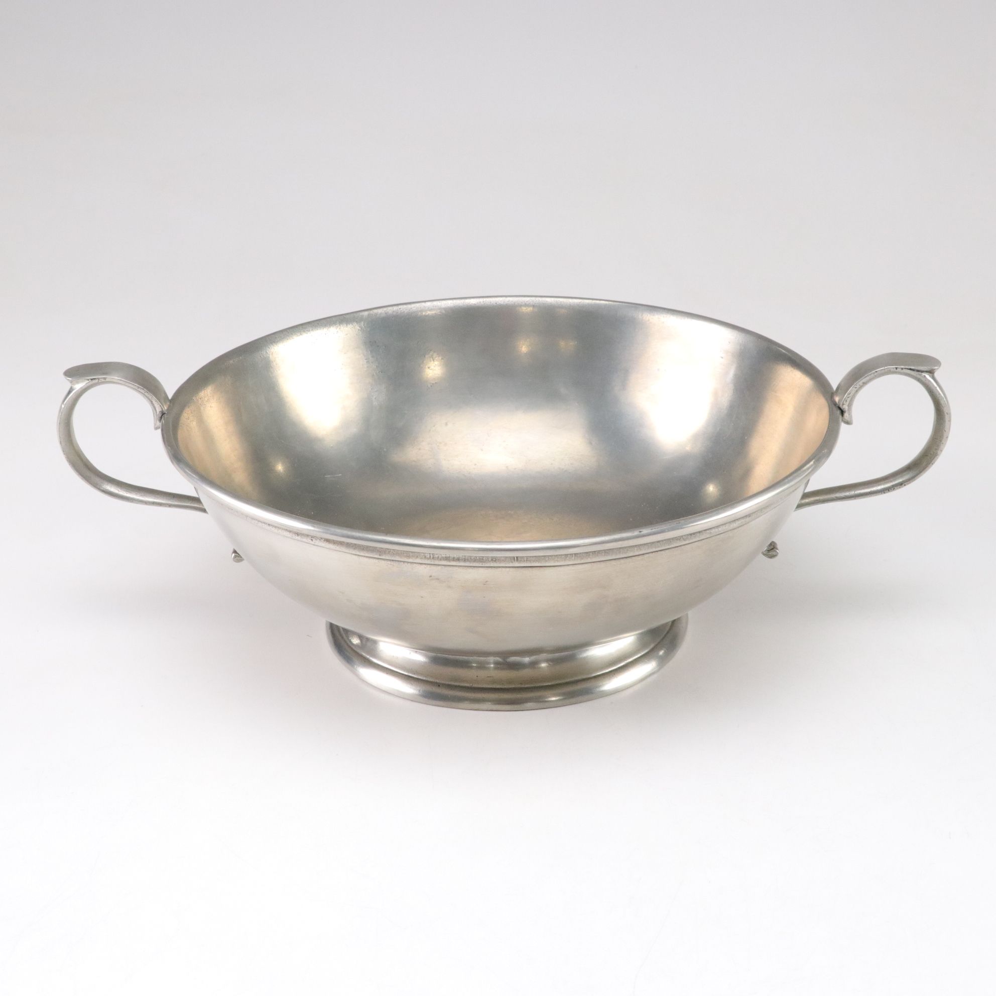 La Bottega del Peltro Centerpiece Bowl & Other Pewter Tableware