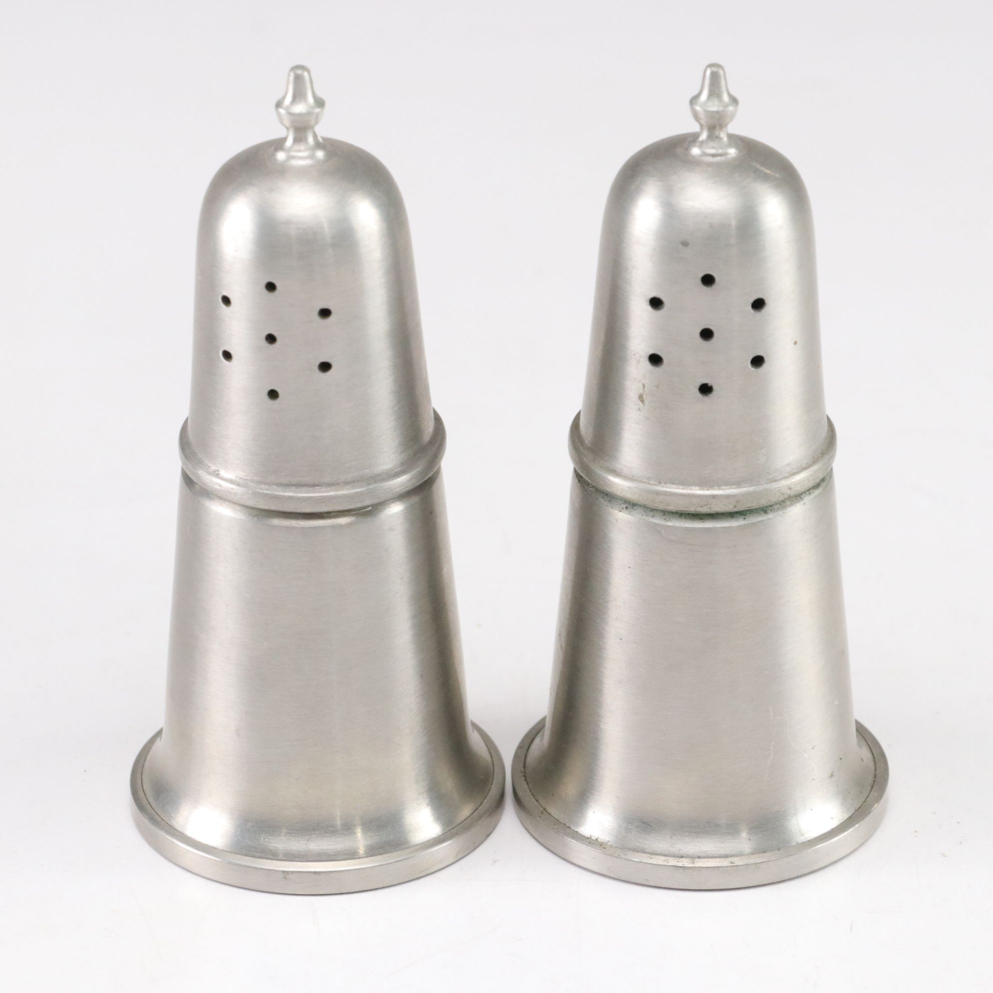 La Bottega del Peltro Centerpiece Bowl & Other Pewter Tableware