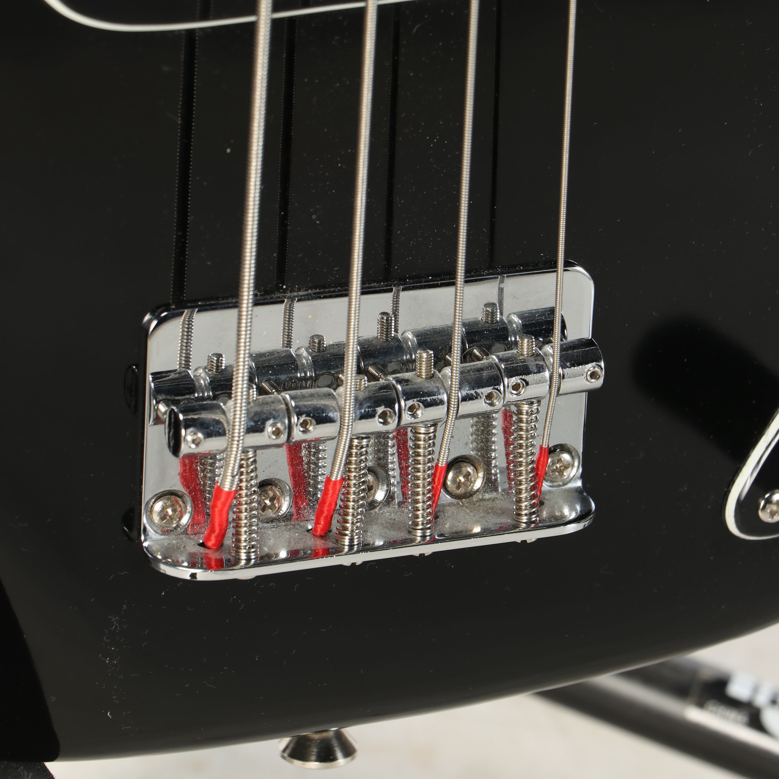 Westfield B1000 Electric Bass Guitar