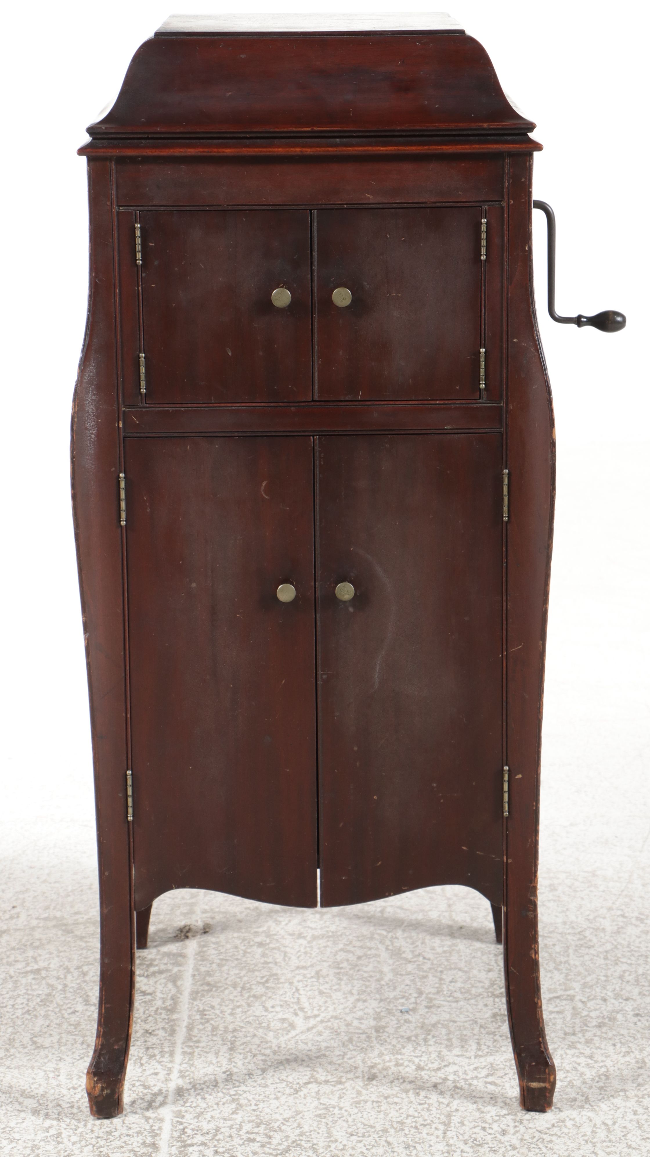 RCA Victor VV-X Enclosed Floor Cabinet Phonograph, circa 1915