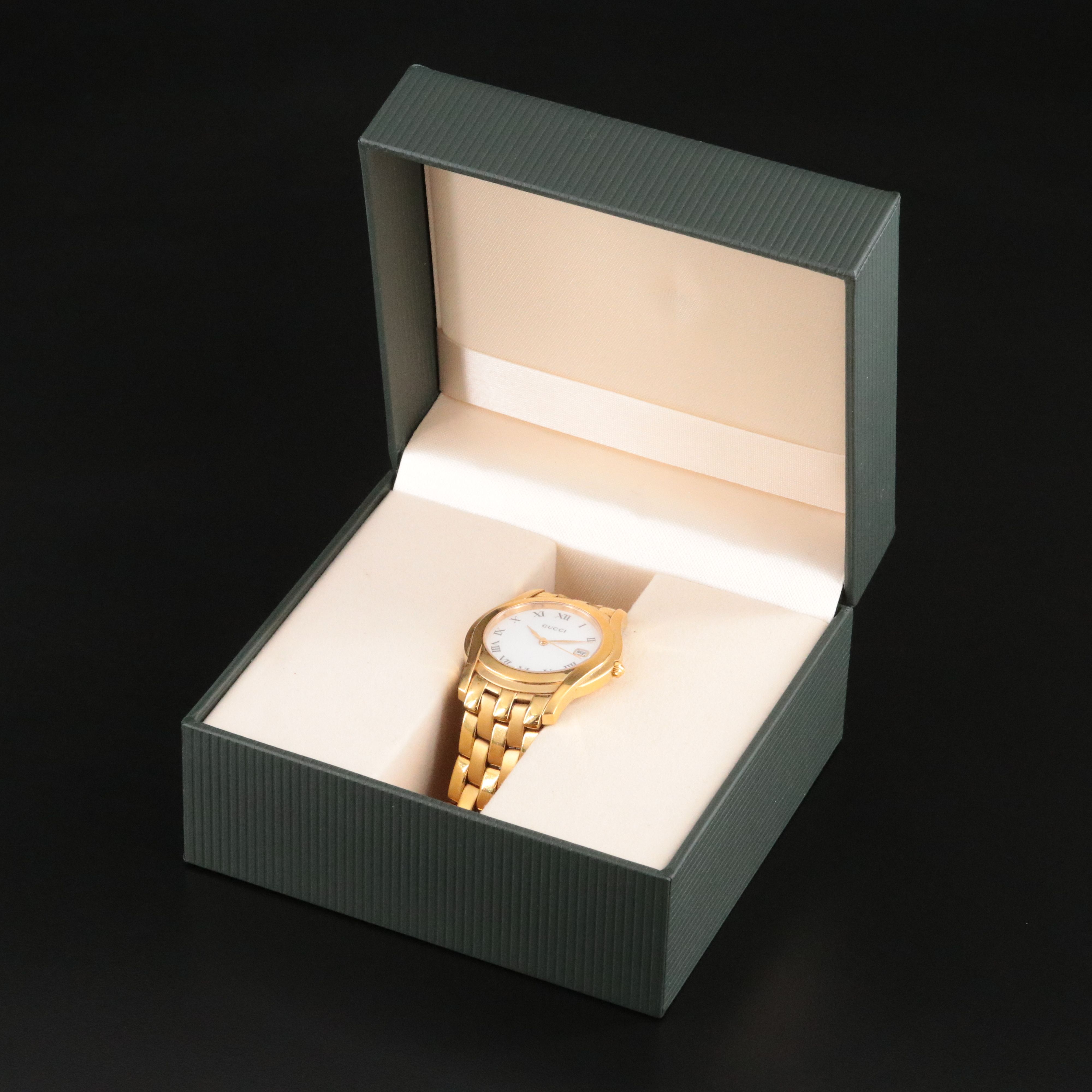 Vintage Gucci 5400M White Dial and Gold Tone Quartz Watch