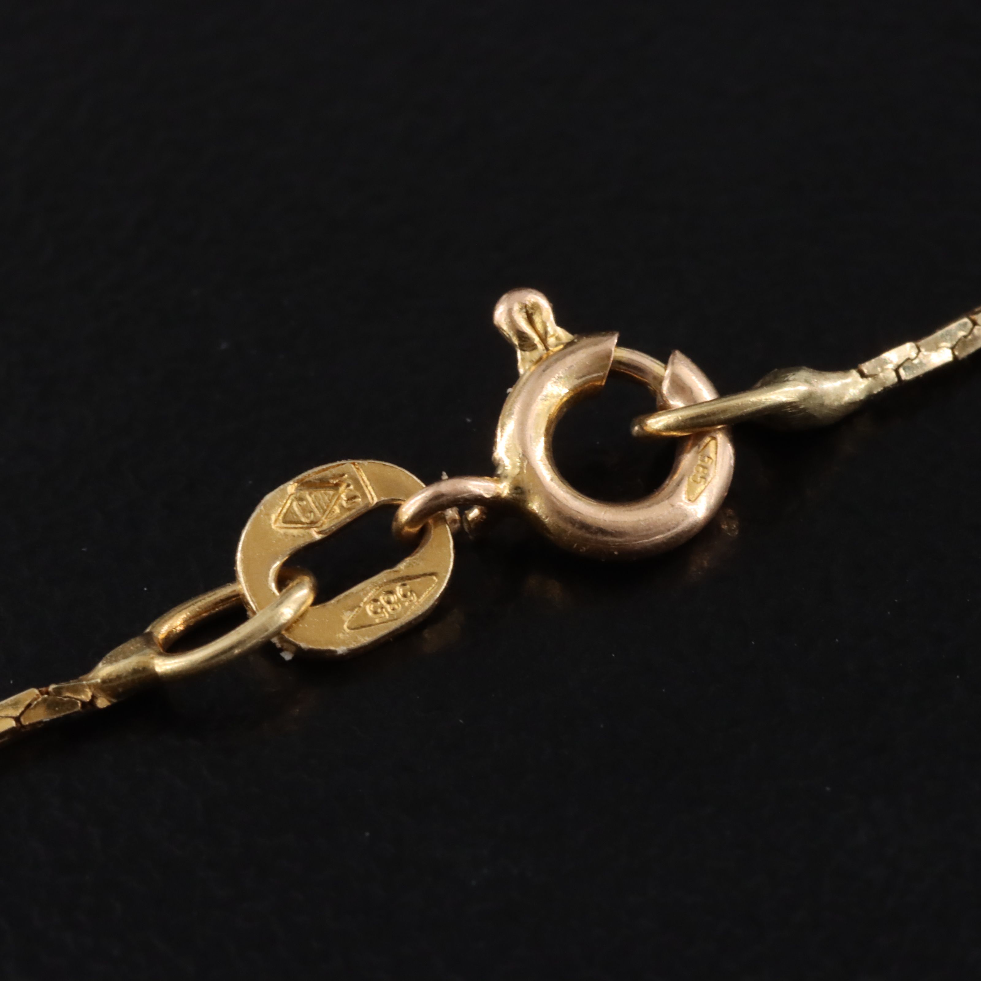 14K Cobra Chain Bracelet