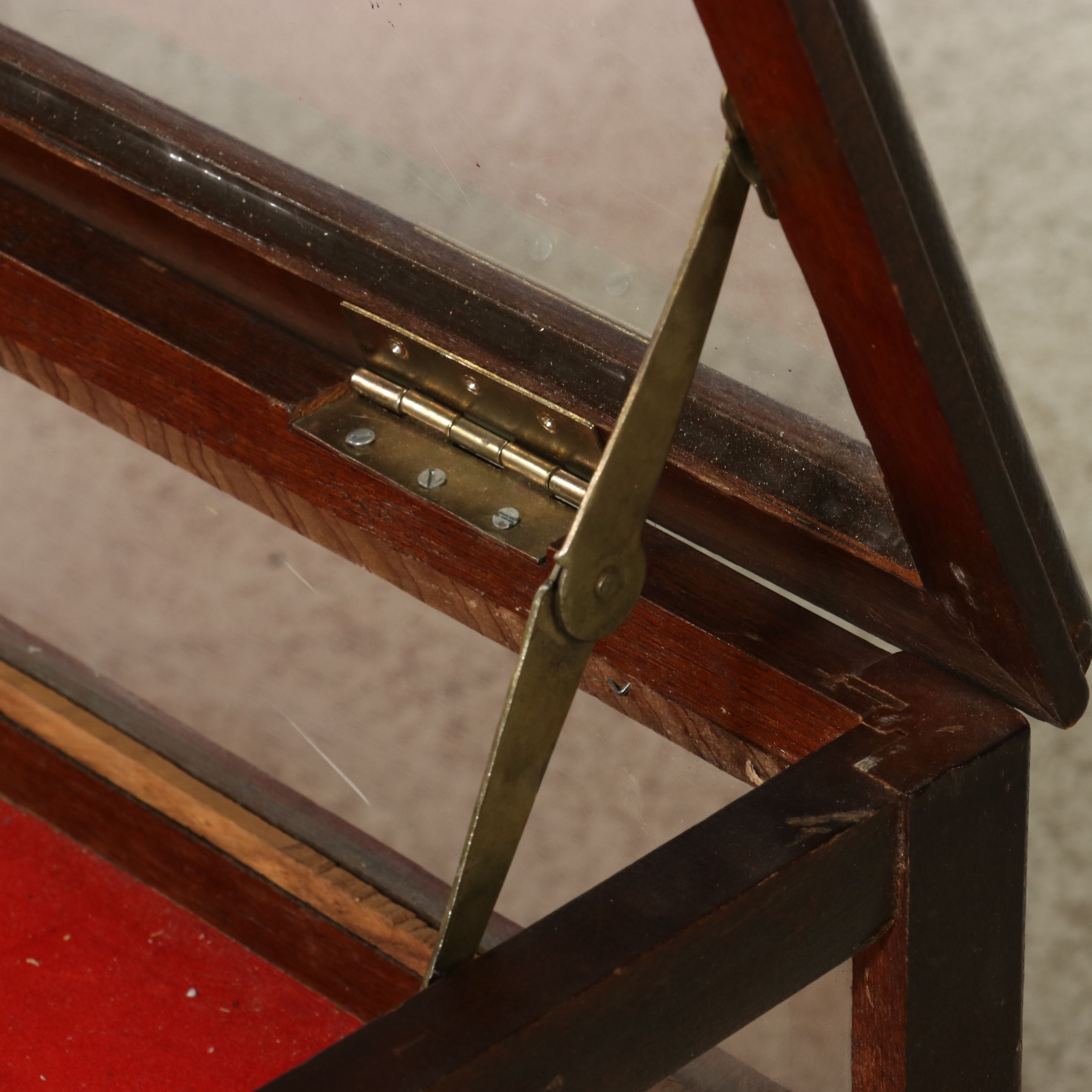 Pair of Queen Anne Style Mahogany Bijouterie Tables