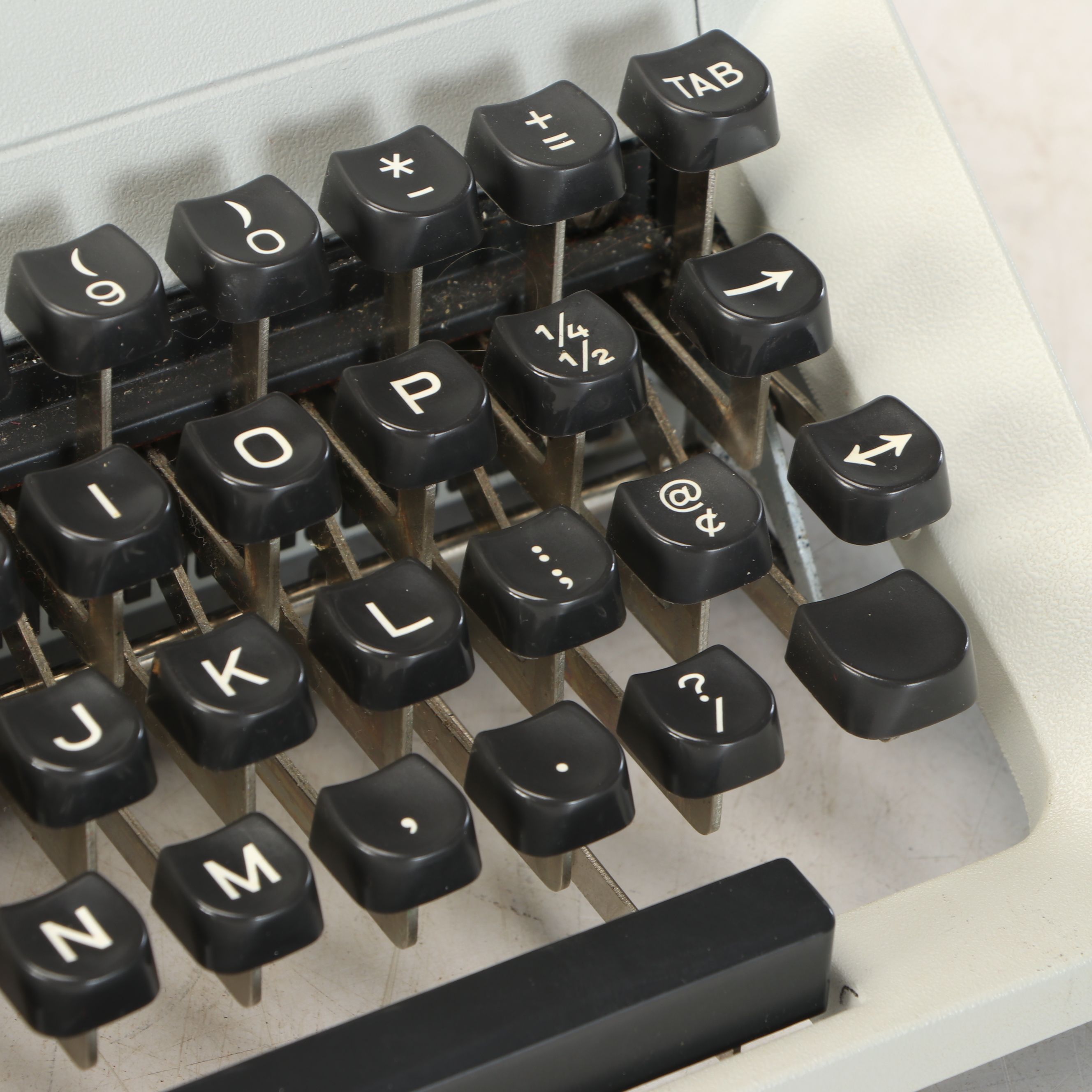 Facit TP2 Portable Typewriter in Case