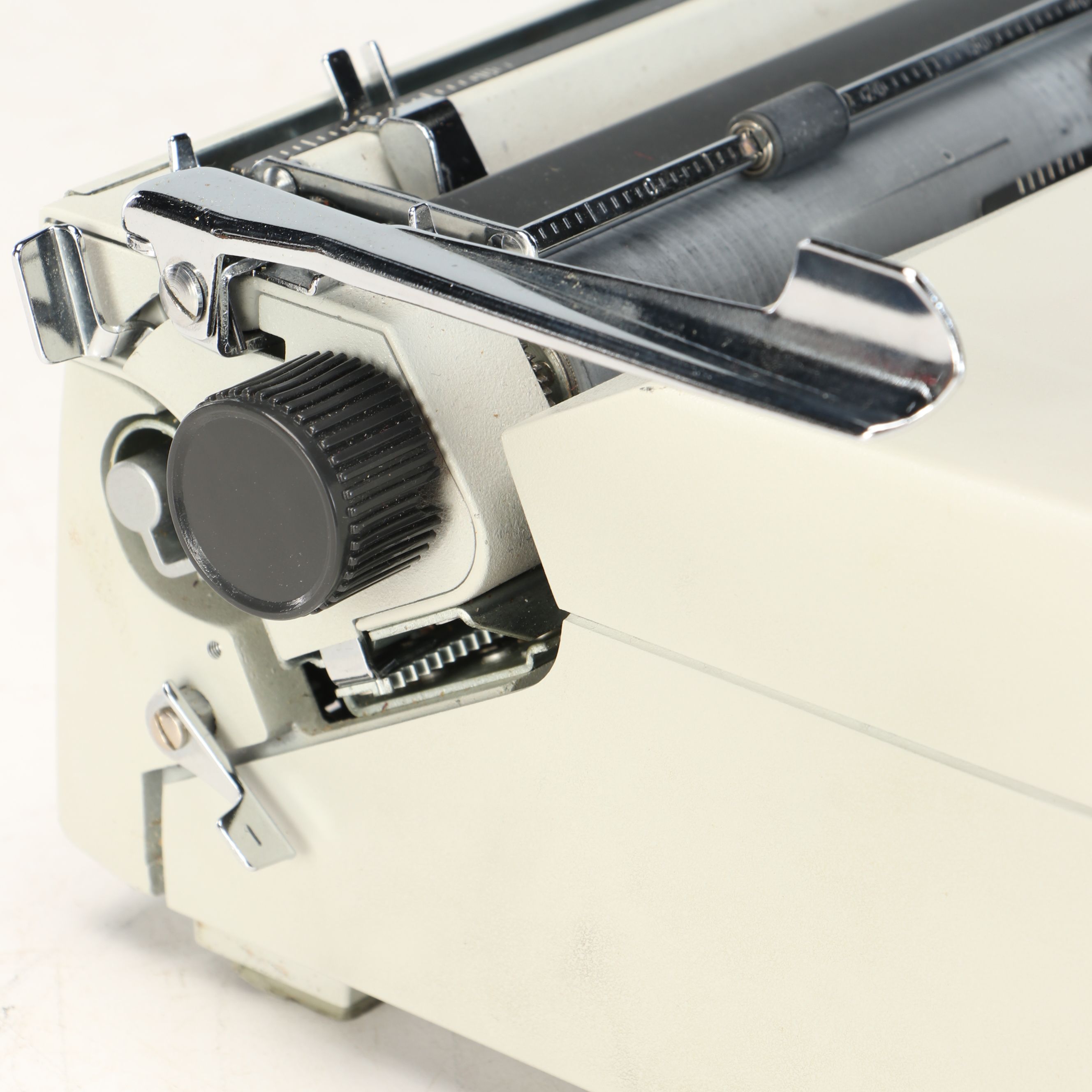 Facit TP2 Portable Typewriter in Case