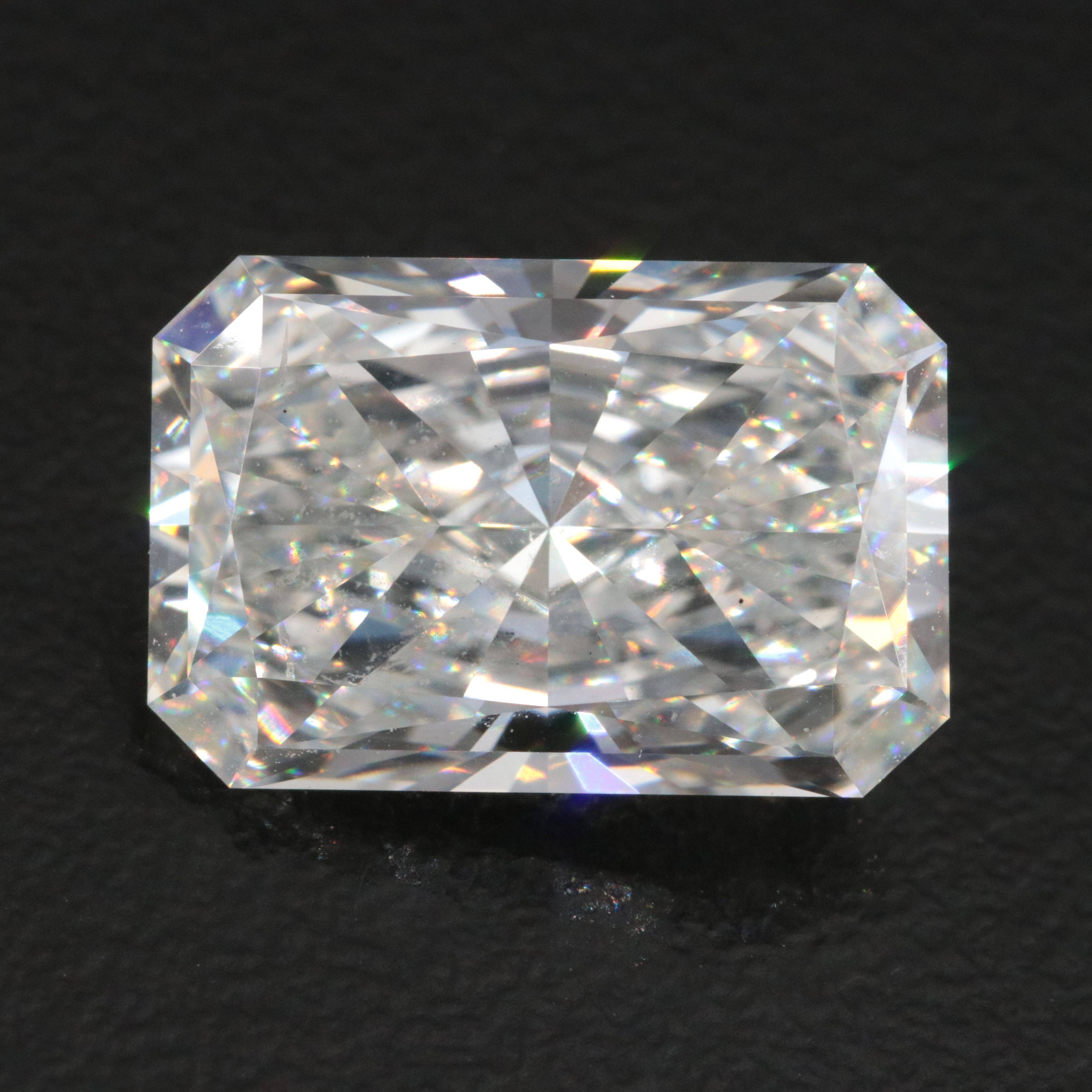 Loose 6.46 CT Lab Grown Diamond with IGI Report
