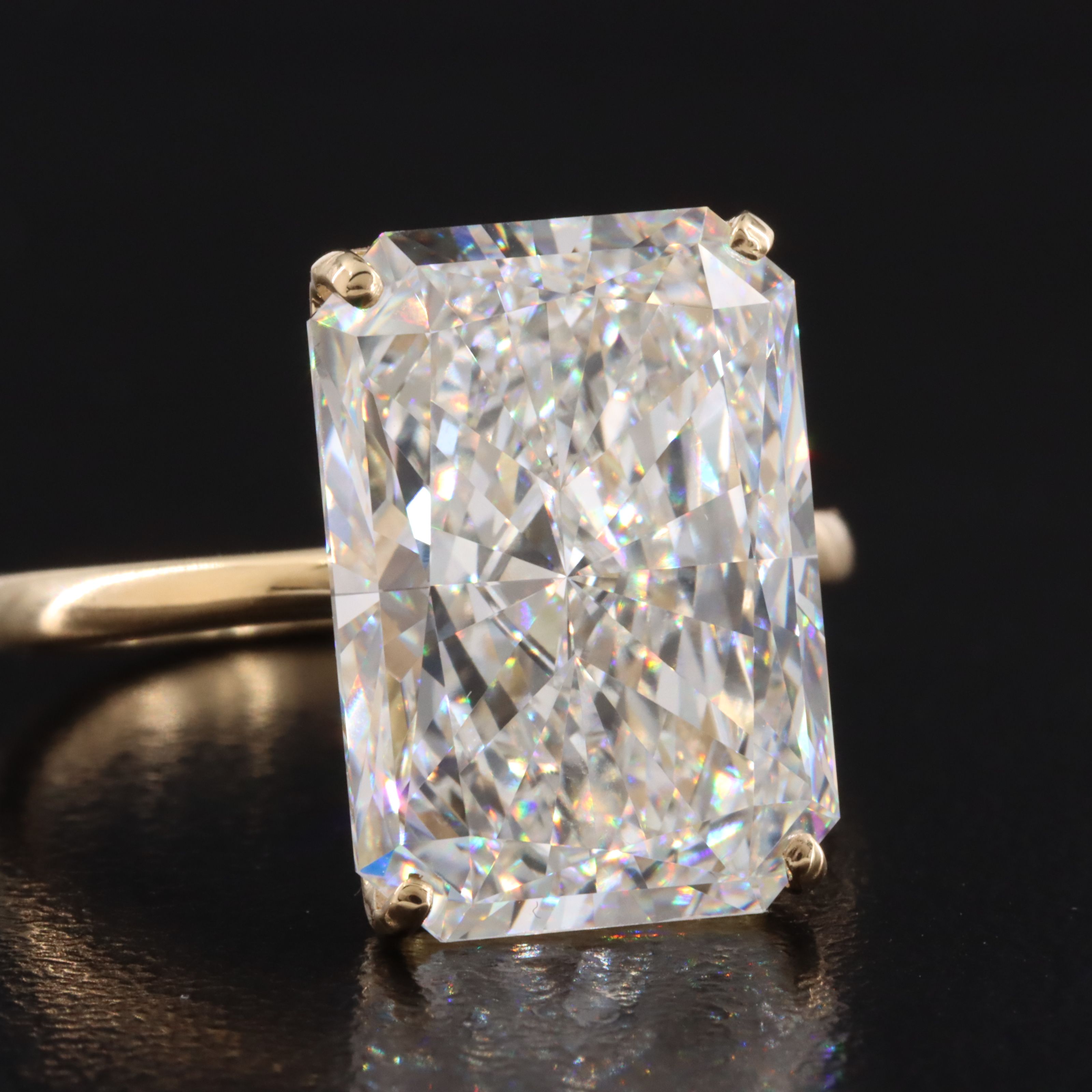 14K 10.03 CT Lab Grown Diamond Solitaire Ring with IGI Report