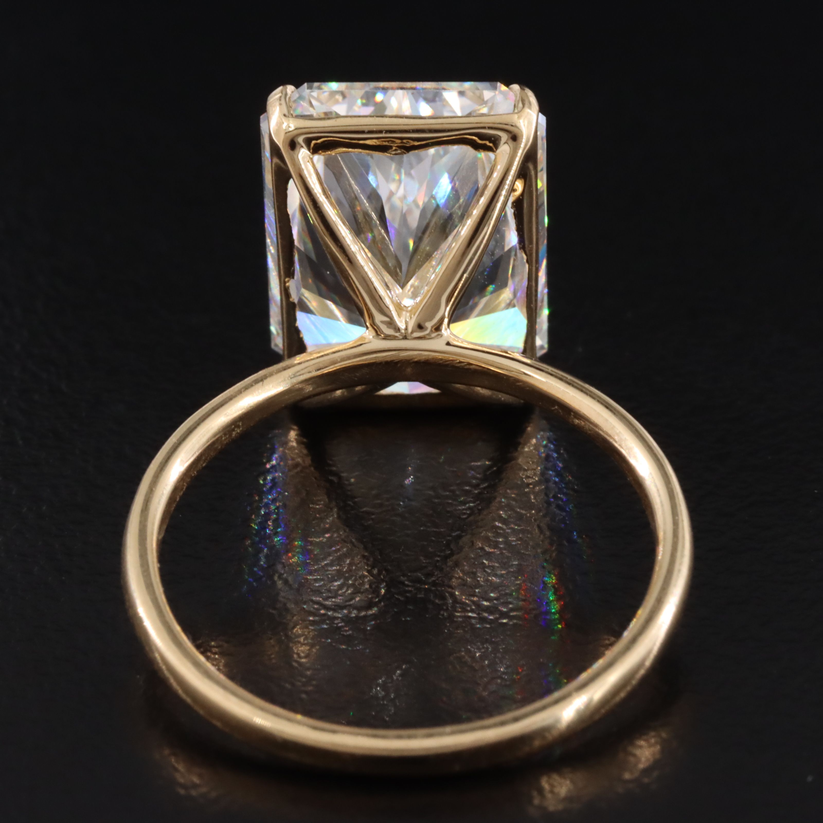 14K 10.03 CT Lab Grown Diamond Solitaire Ring with IGI Report