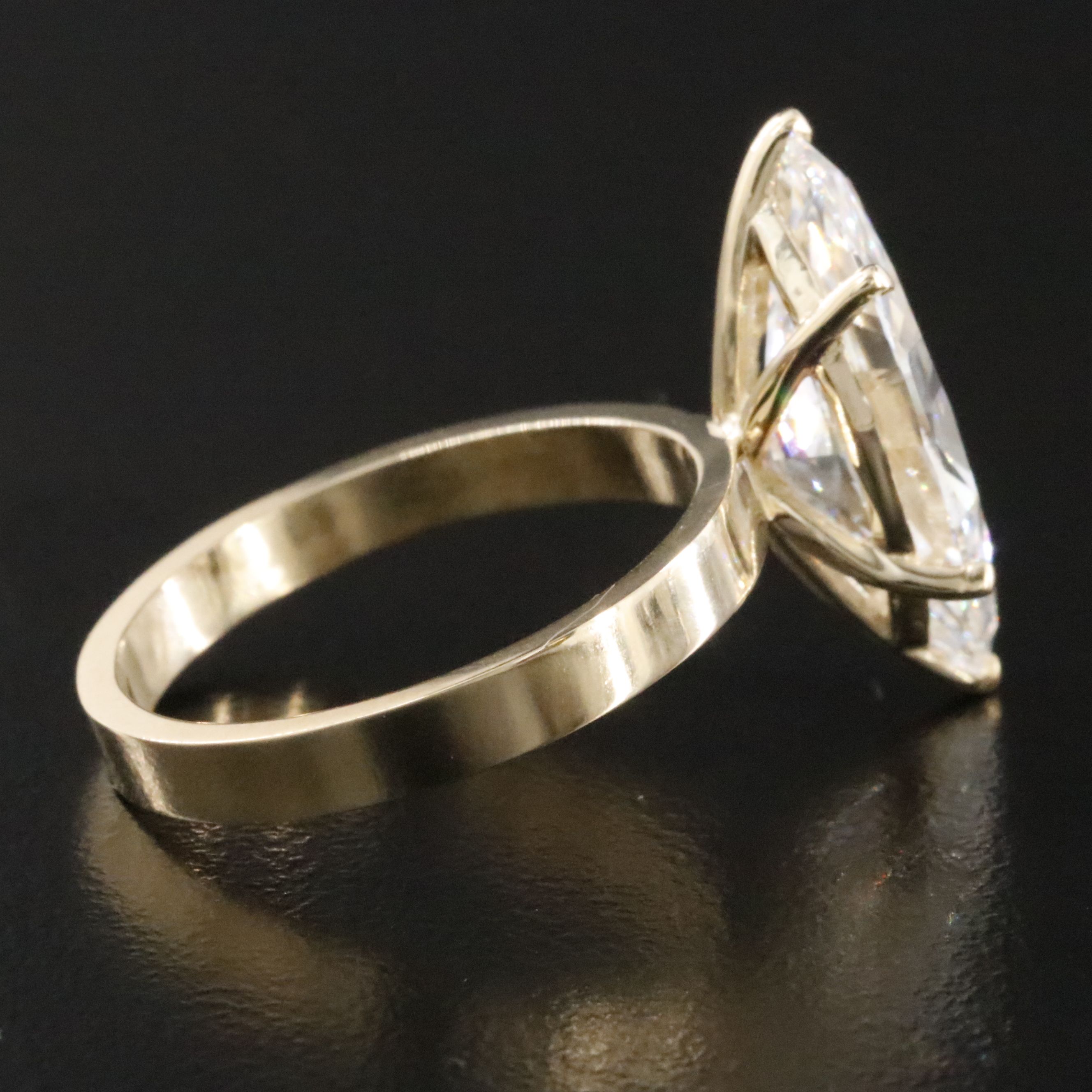 14K 5.05 CT Lab Grown Diamond Solitaire Ring with IGI Report