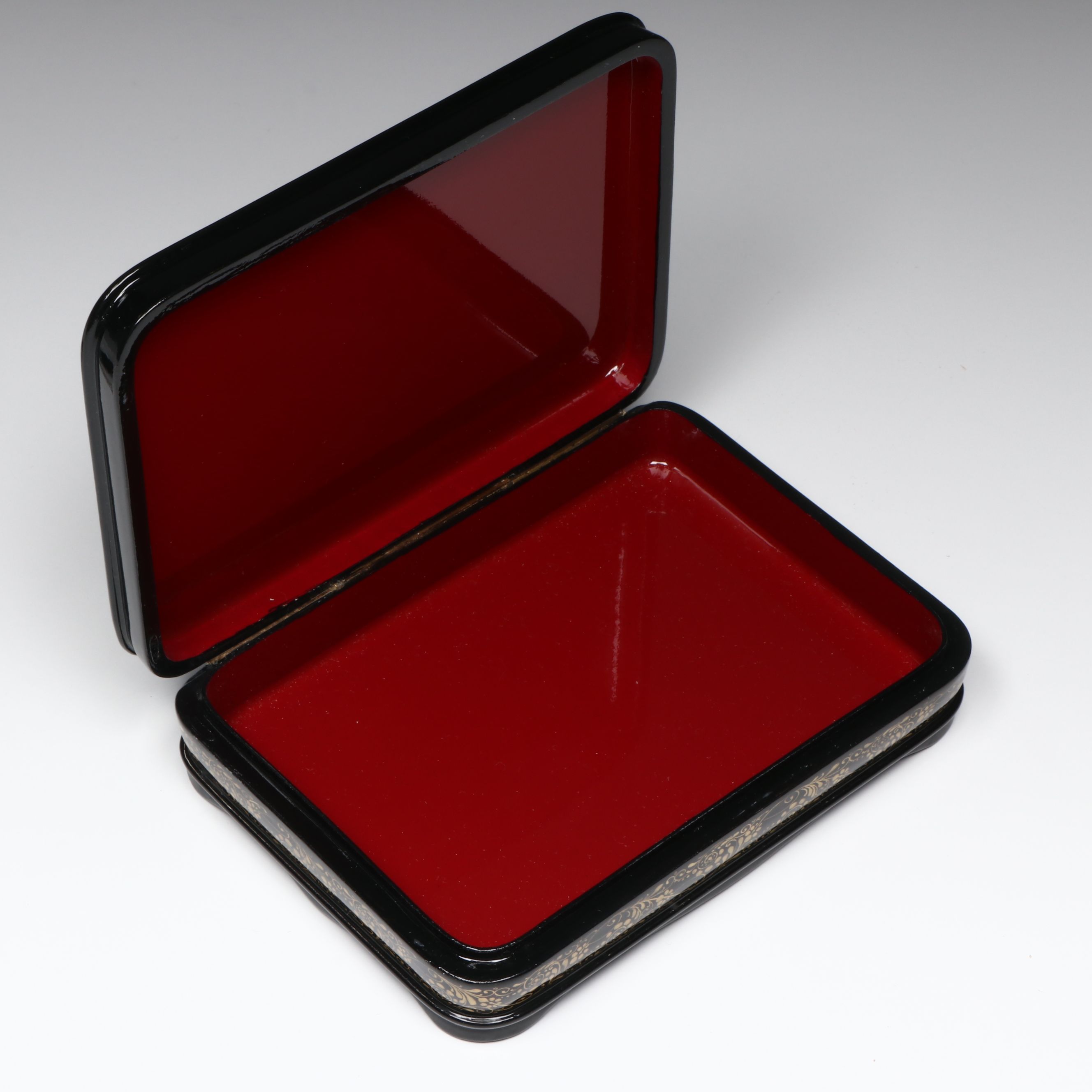 Russian Fedoskino Hand-Painted Fairy Tale Inspired Lacquerware Box