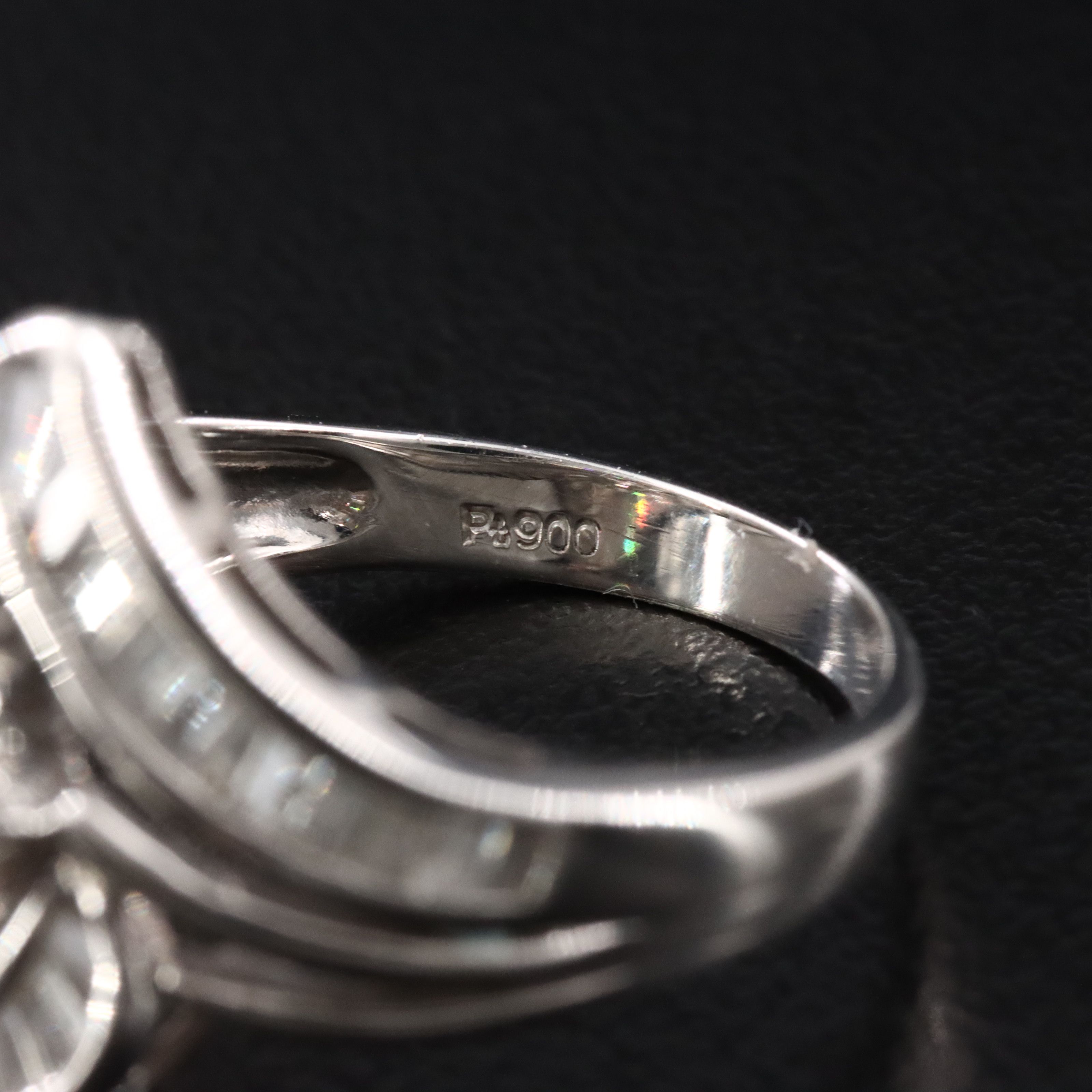 Platinum 1.05 CTW Diamond Ring