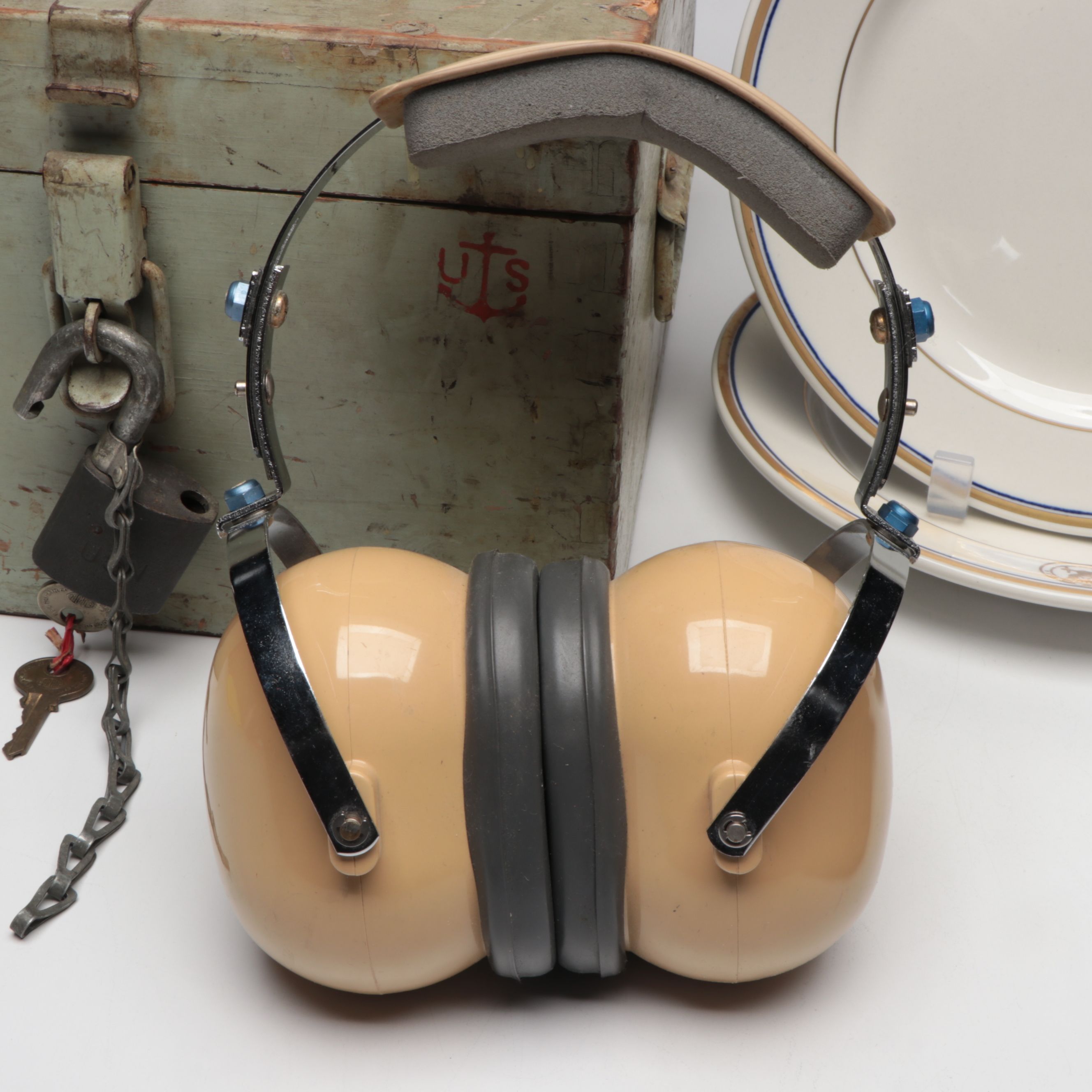 US Army Spare Parts Lock Box with Canvas Bag and Other Vintage Militaria