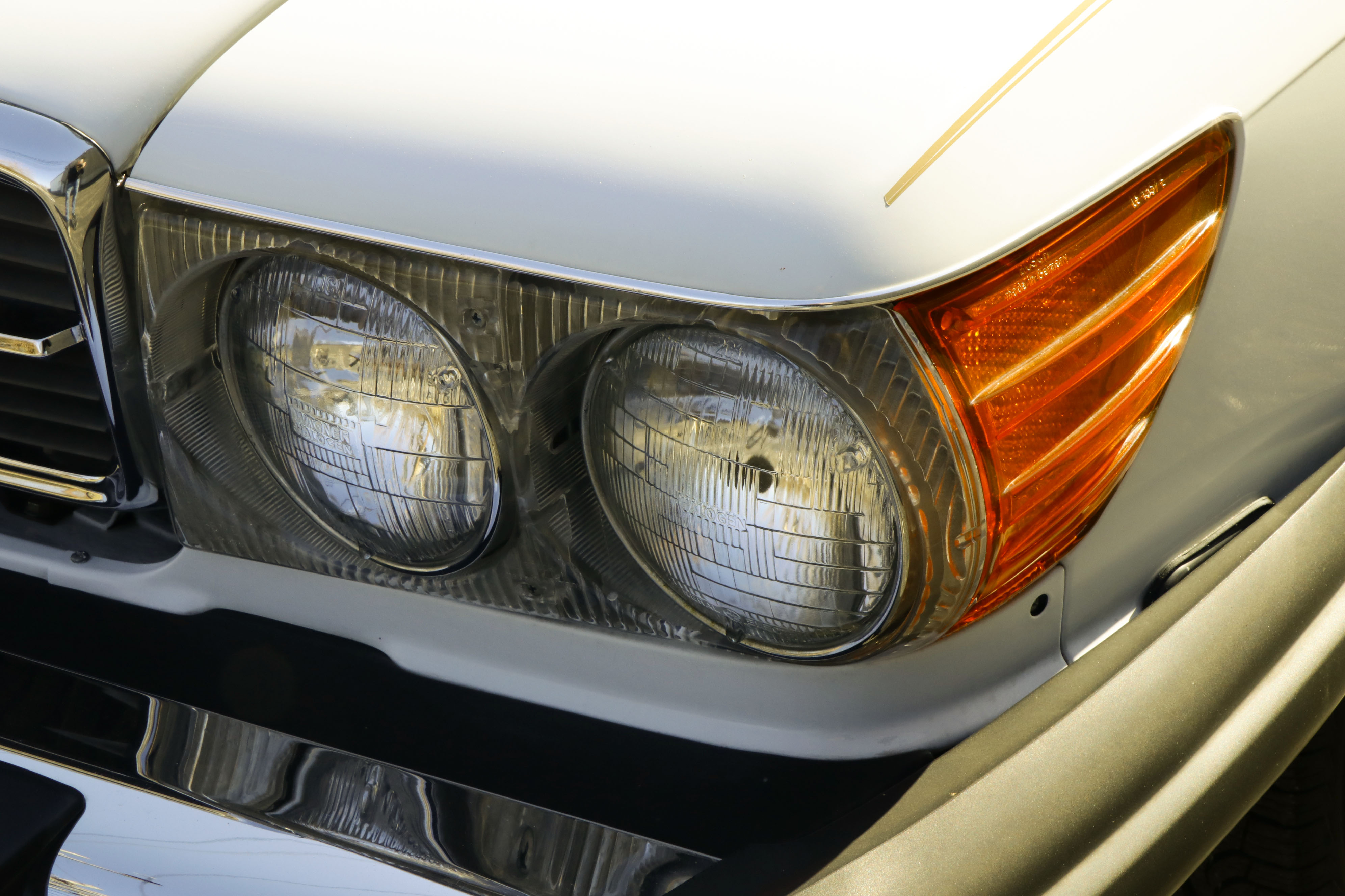 1988 Mercedes 560 SL