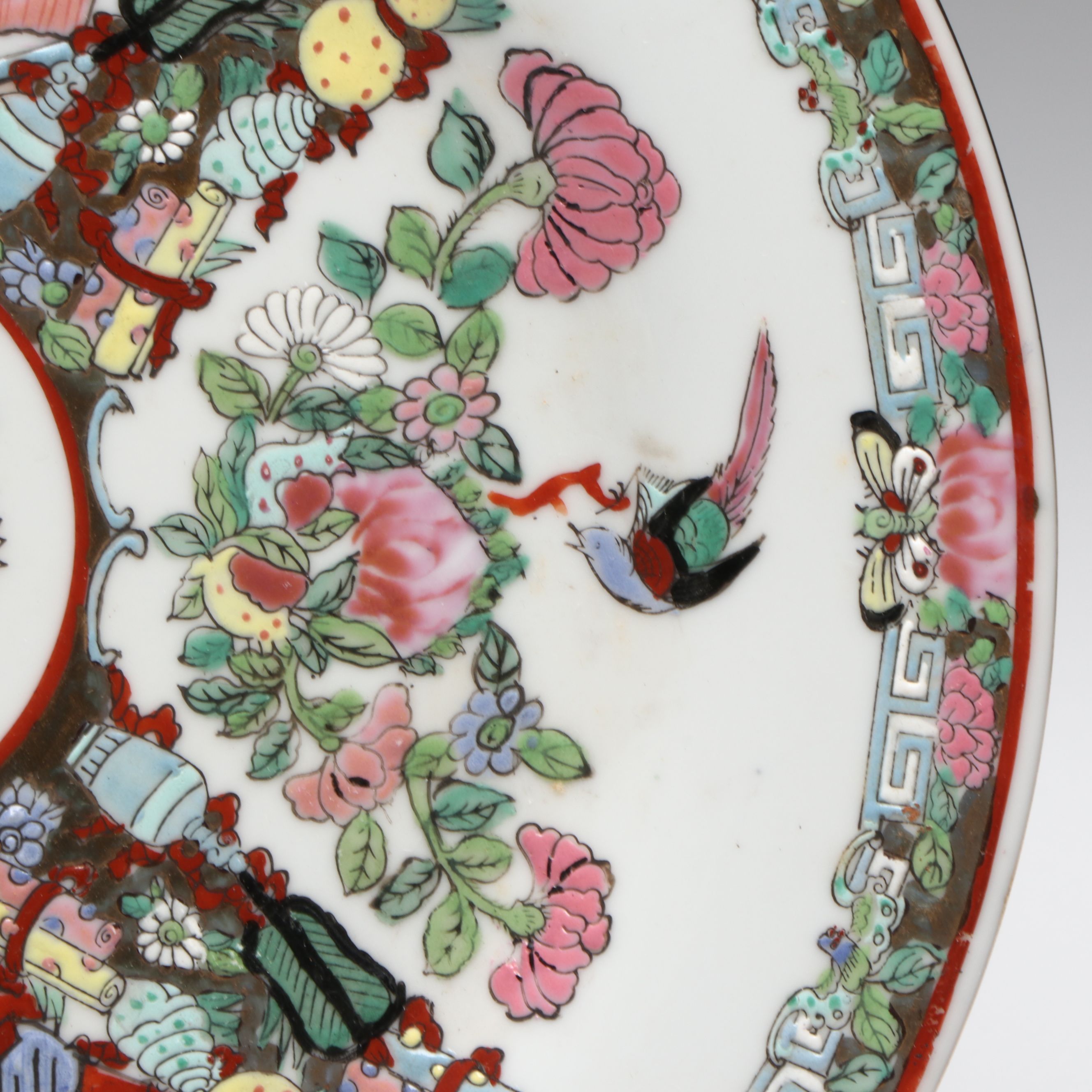 Chinese Rose Medallion Porcelain Plate
