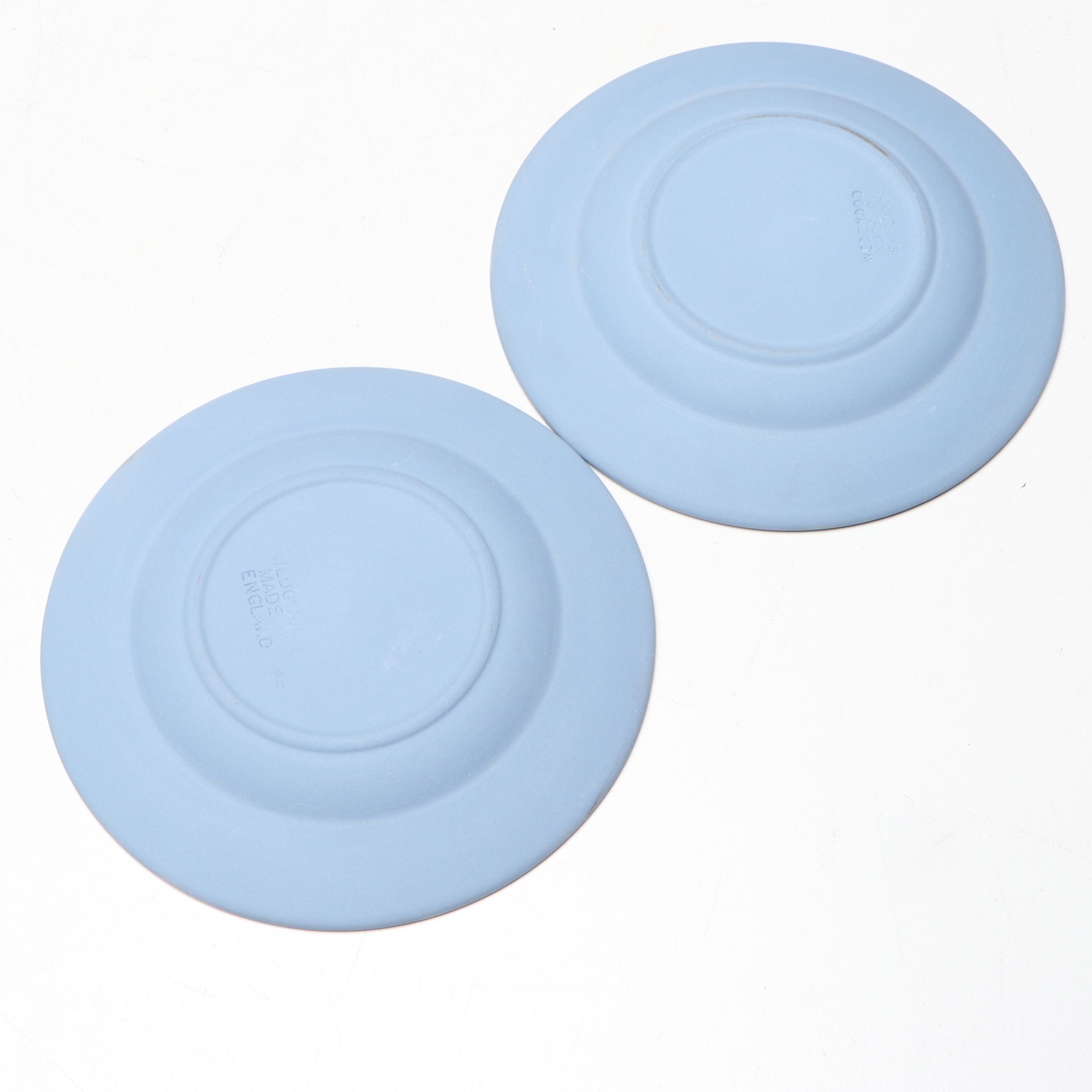 Wedgwood Jasperware State Seals and Signers with Similar Style Portraits