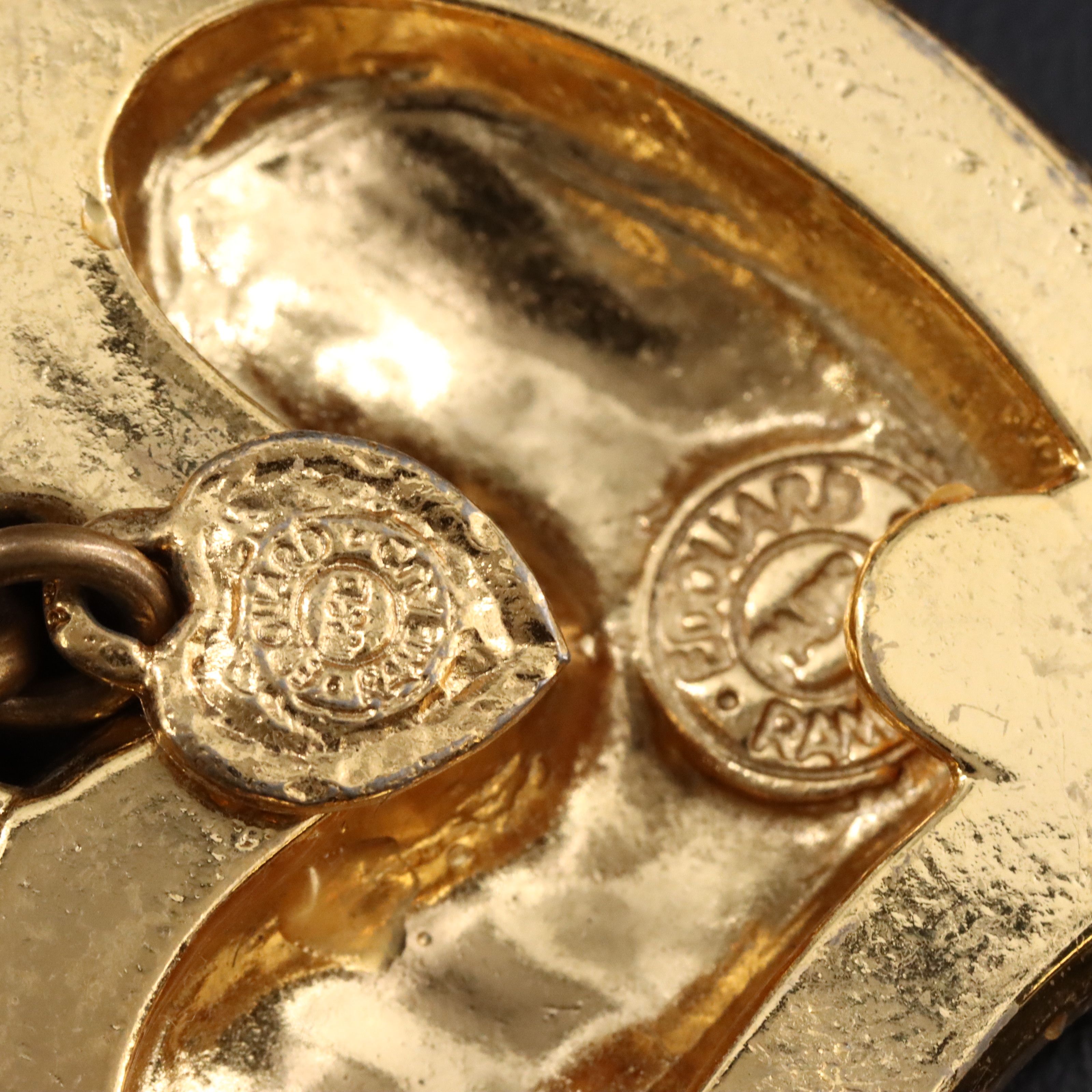 Edouard Rambaud Hearts Featured in Earring Collection