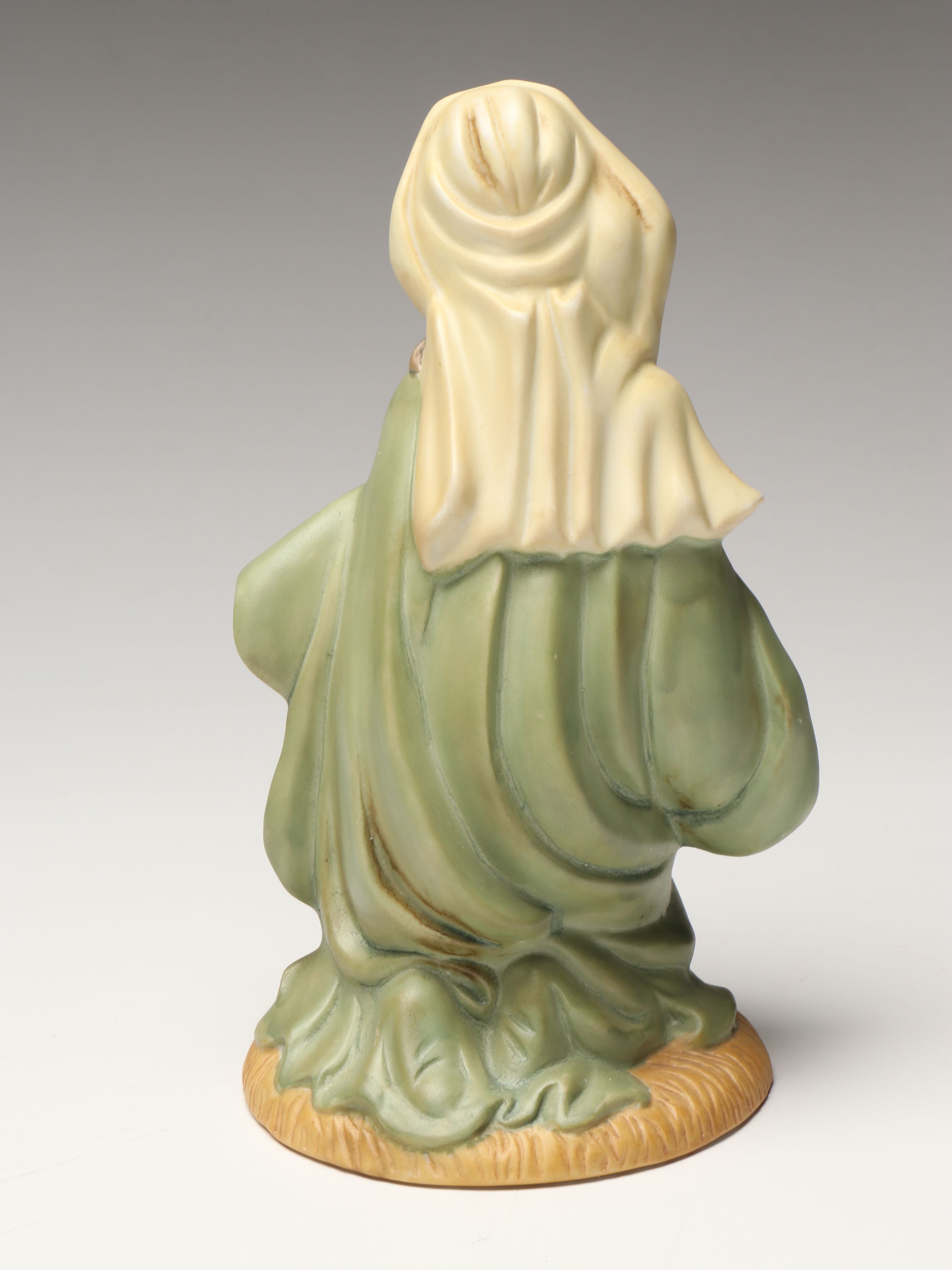 Santa's Best "The Wonder of Christmas" Porcelain Holy Family Nativity Figures