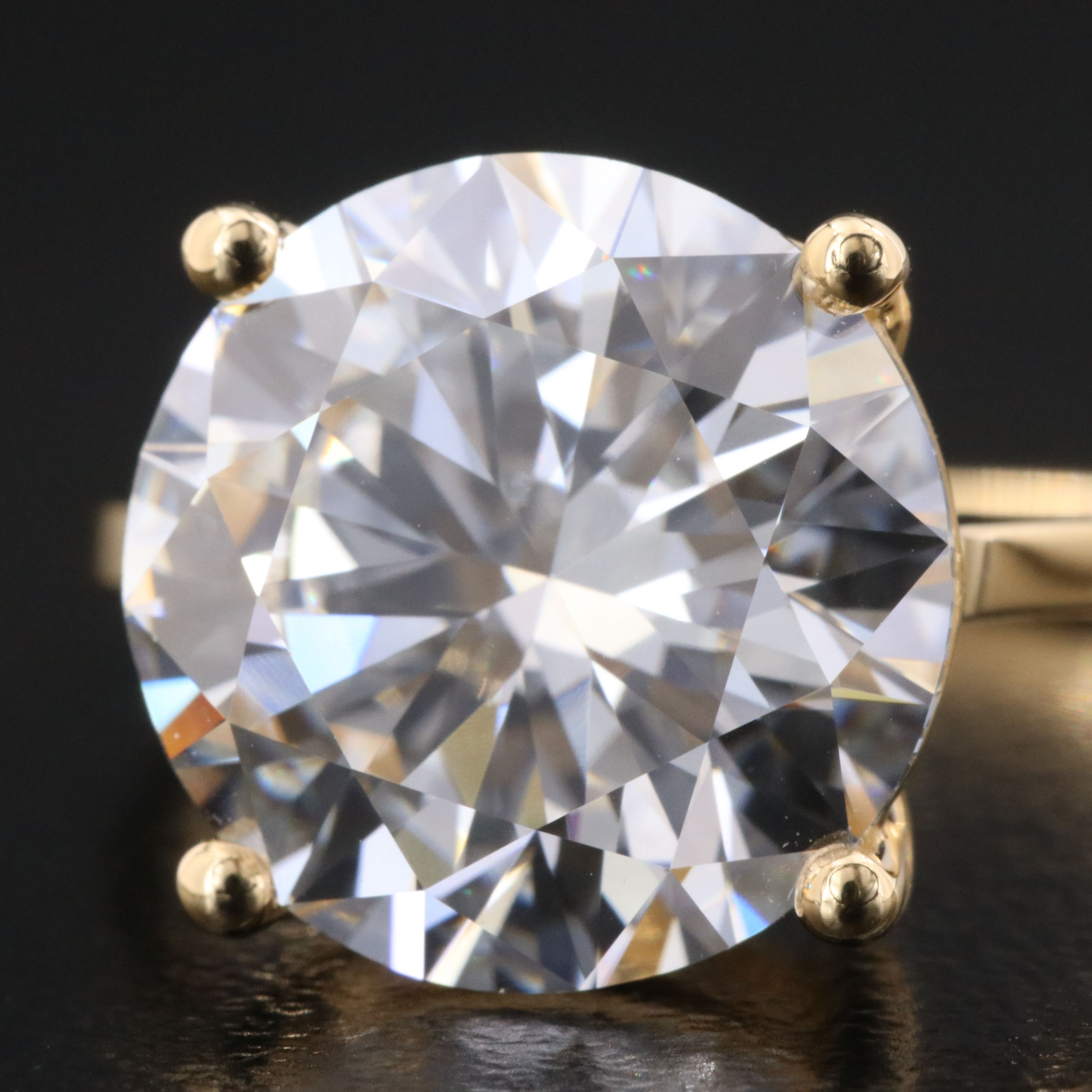 18K 5.86 CT Lab Grown Diamond Solitaire Ring with IGI Report