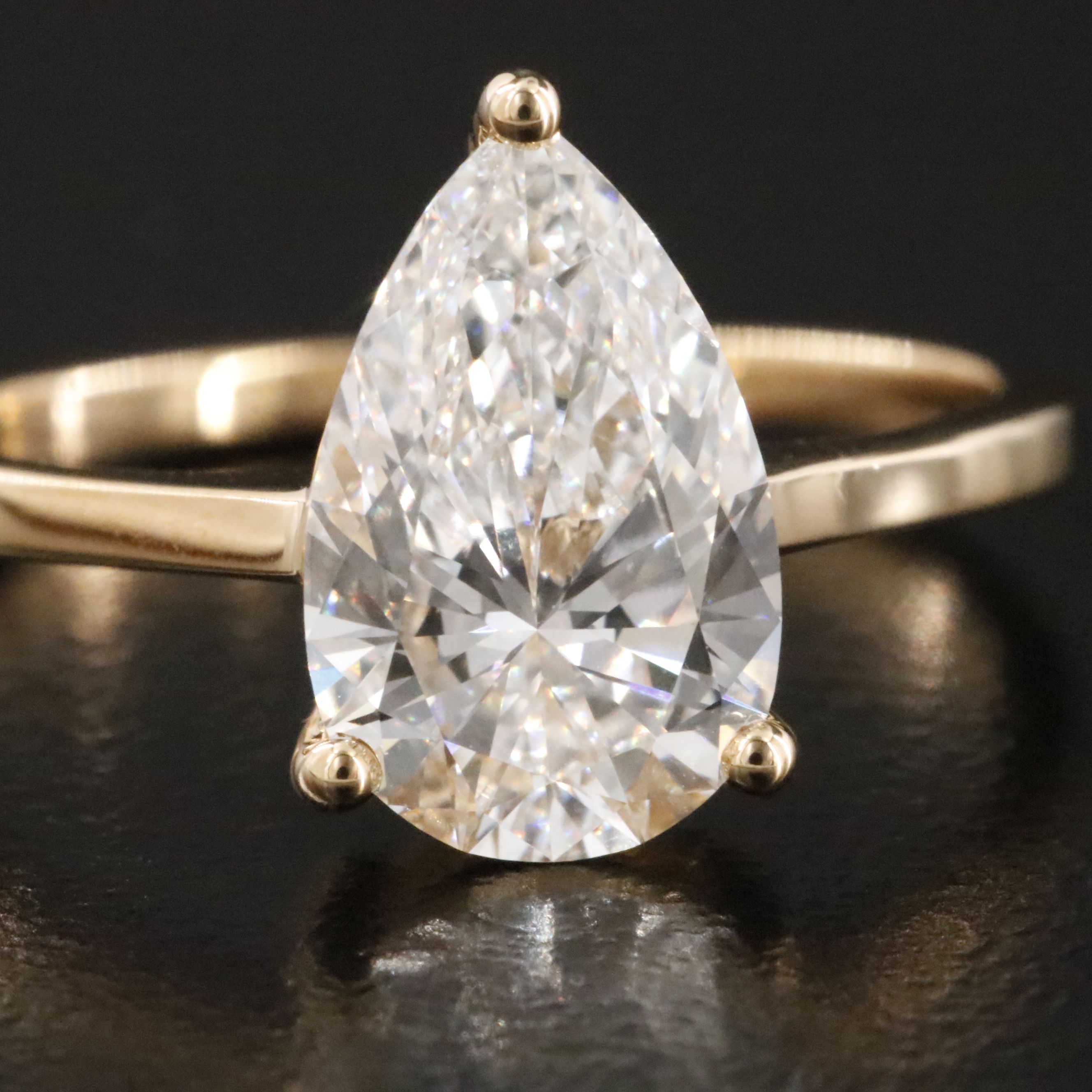 18K 1.98 CT Lab Grown Diamond Solitaire Ring with IGI Report