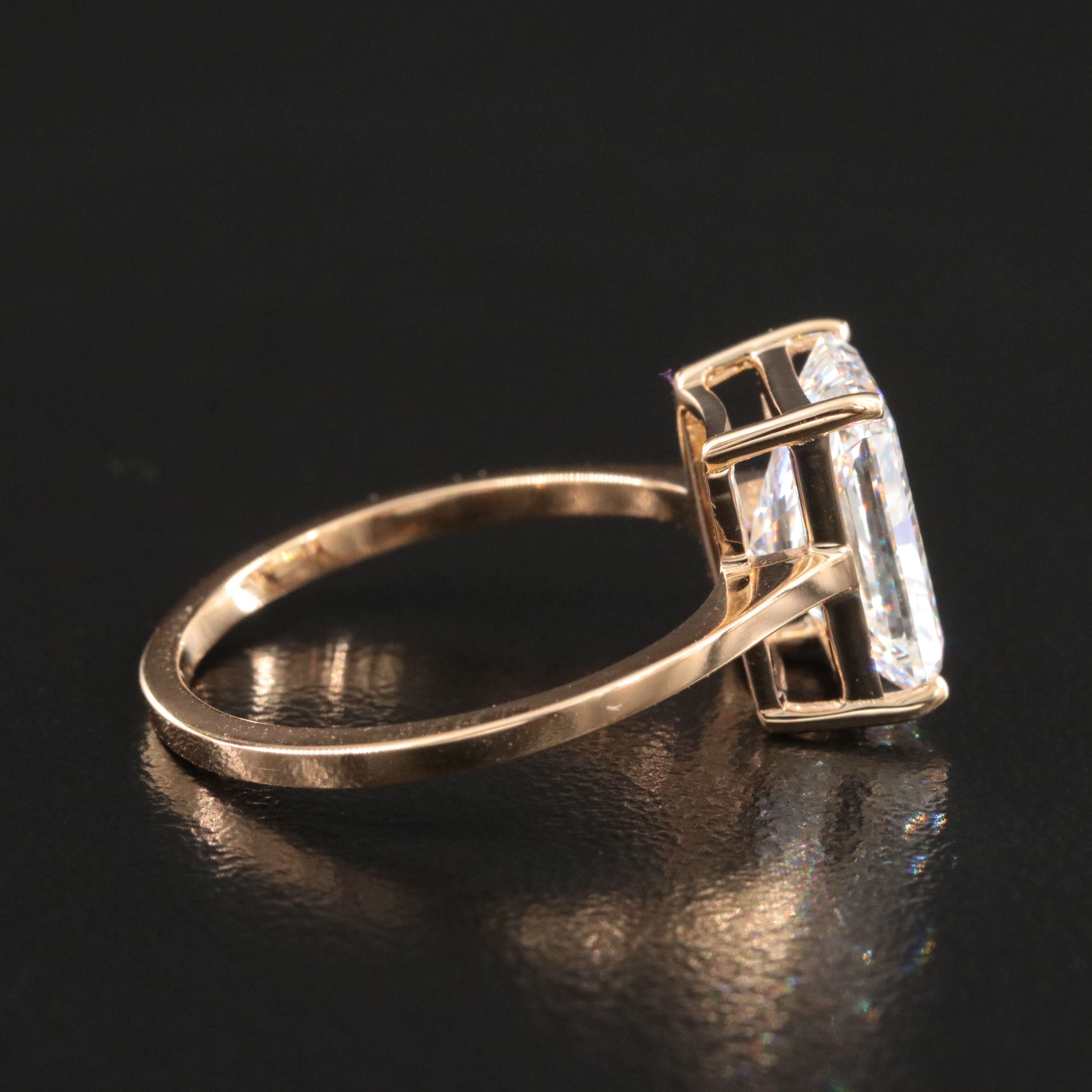 18K 3.02 CT Lab Grown Diamond Solitaire Ring with IGI Report