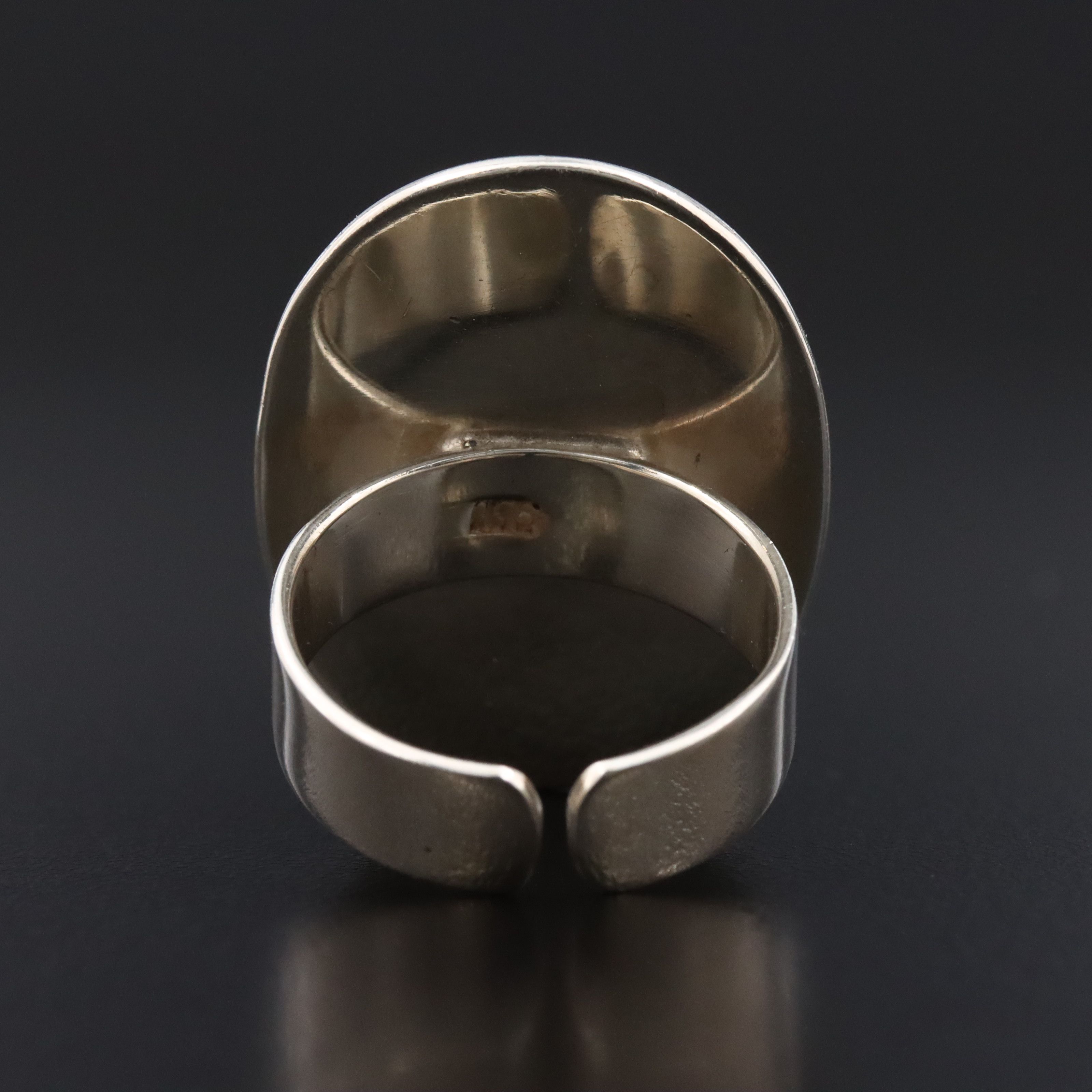 950 Silver Spiny Oyster Ring