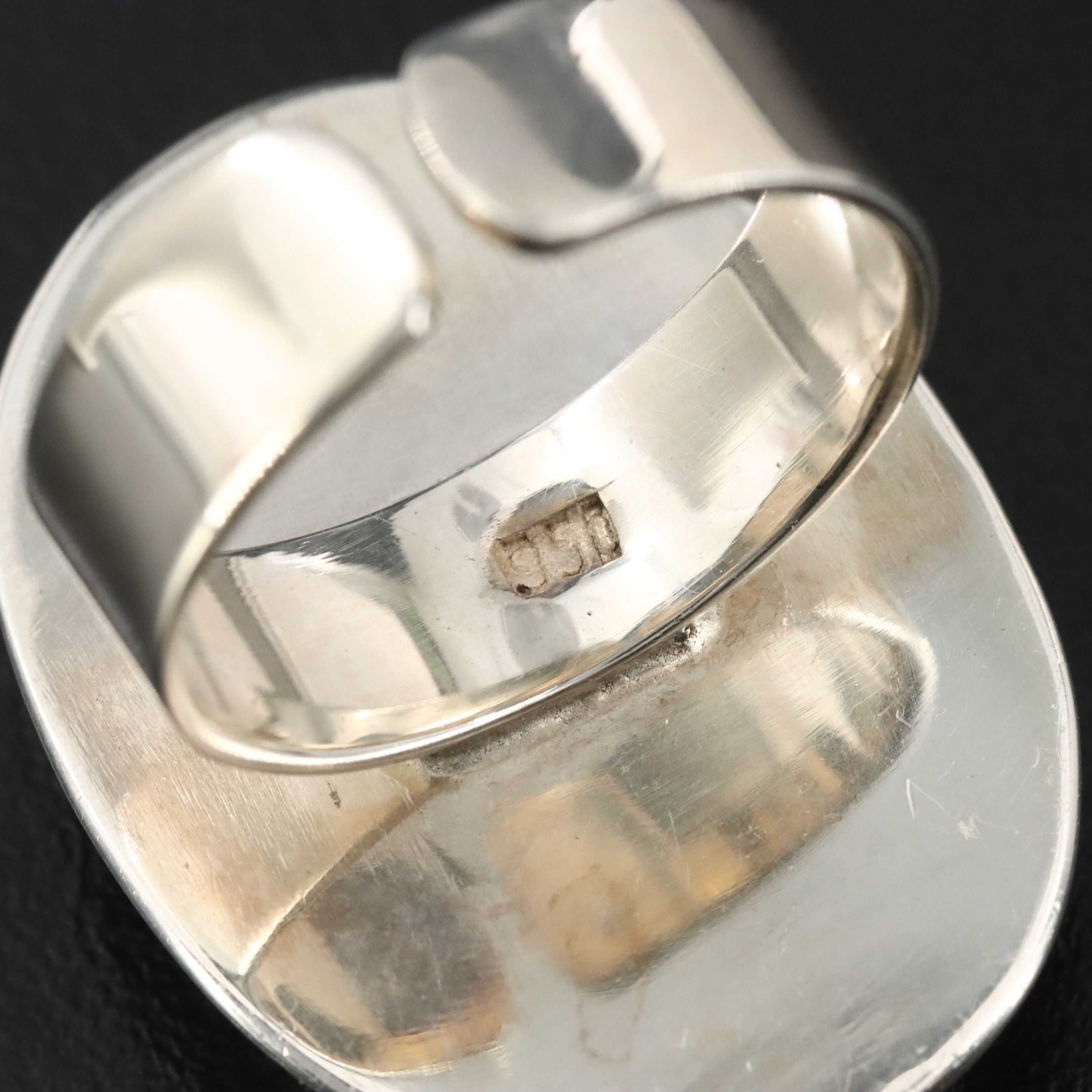 950 Silver Spiny Oyster Ring