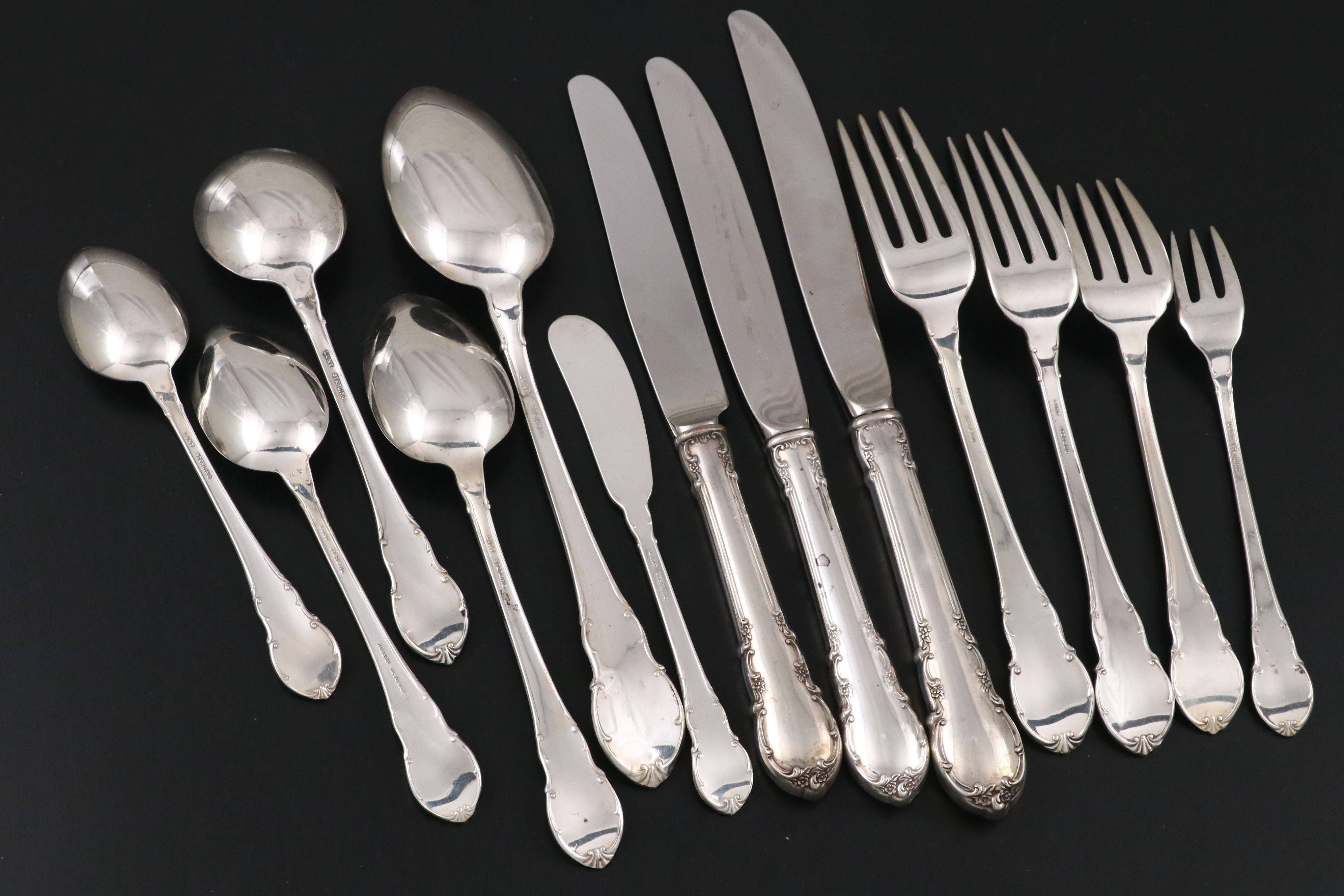 Lunt "Modern Victorian" Sterling Silver Flatware