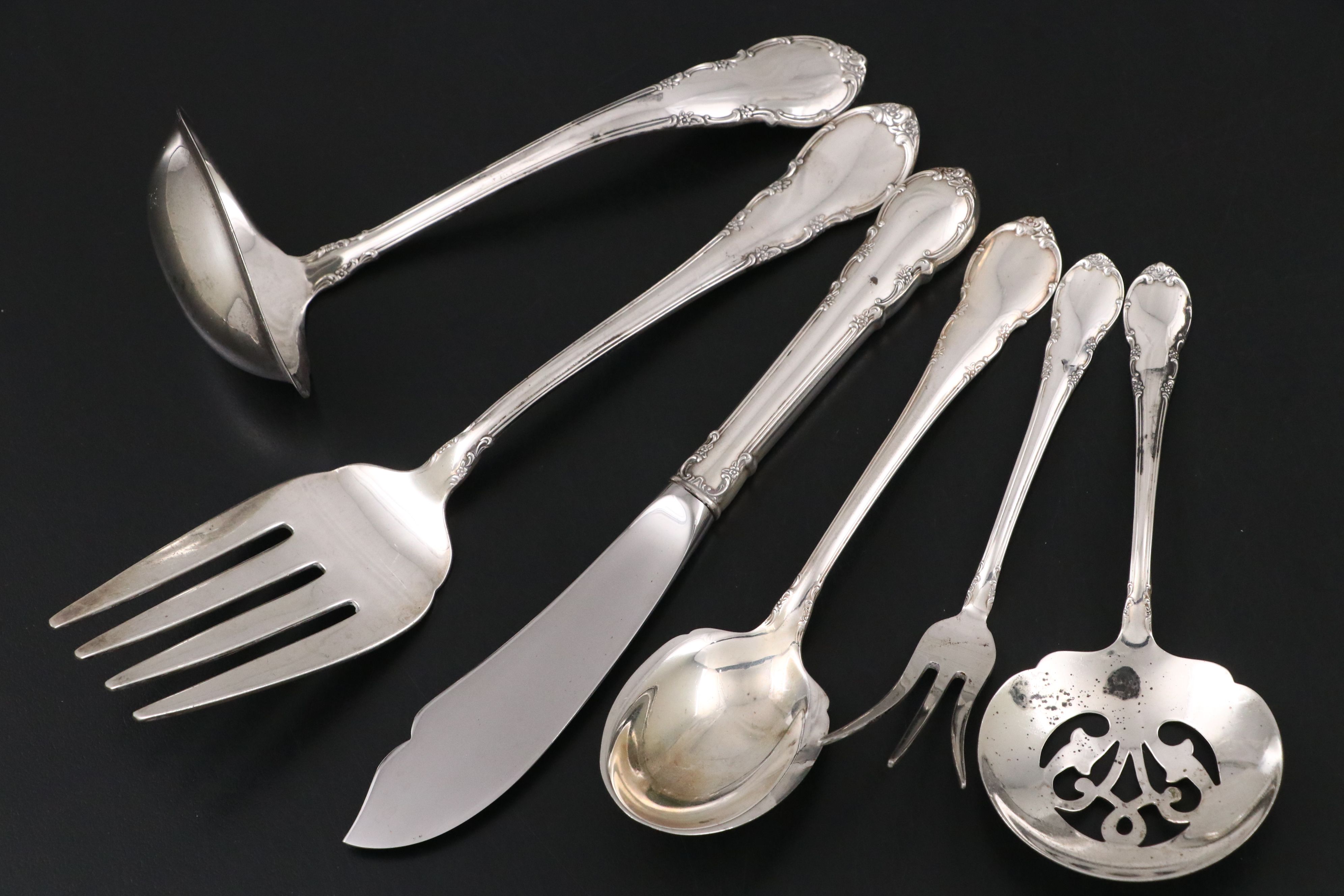 Lunt "Modern Victorian" Sterling Silver Flatware