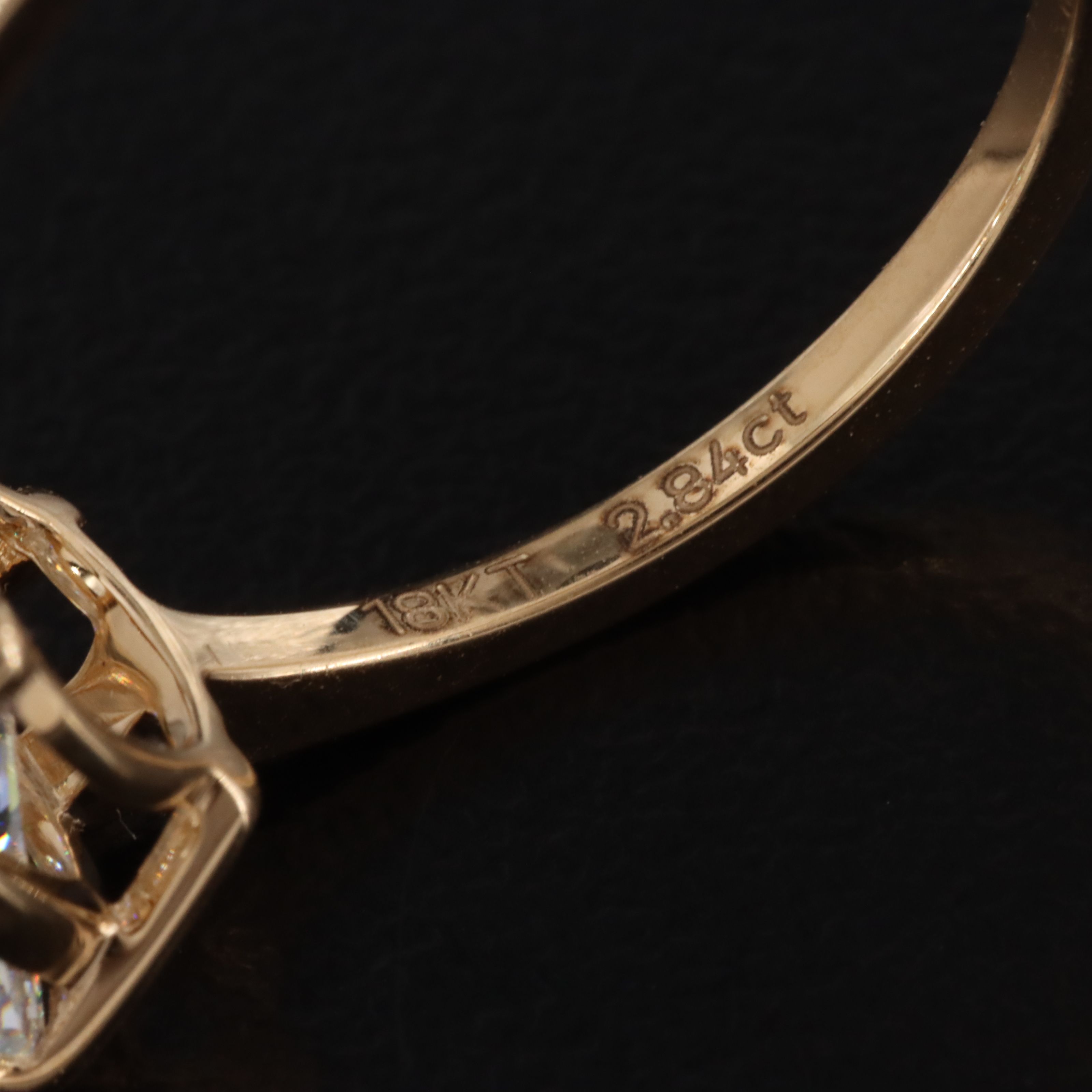 18K 2.84 CT Lab Grown Diamond Solitaire Ring with IGI Report