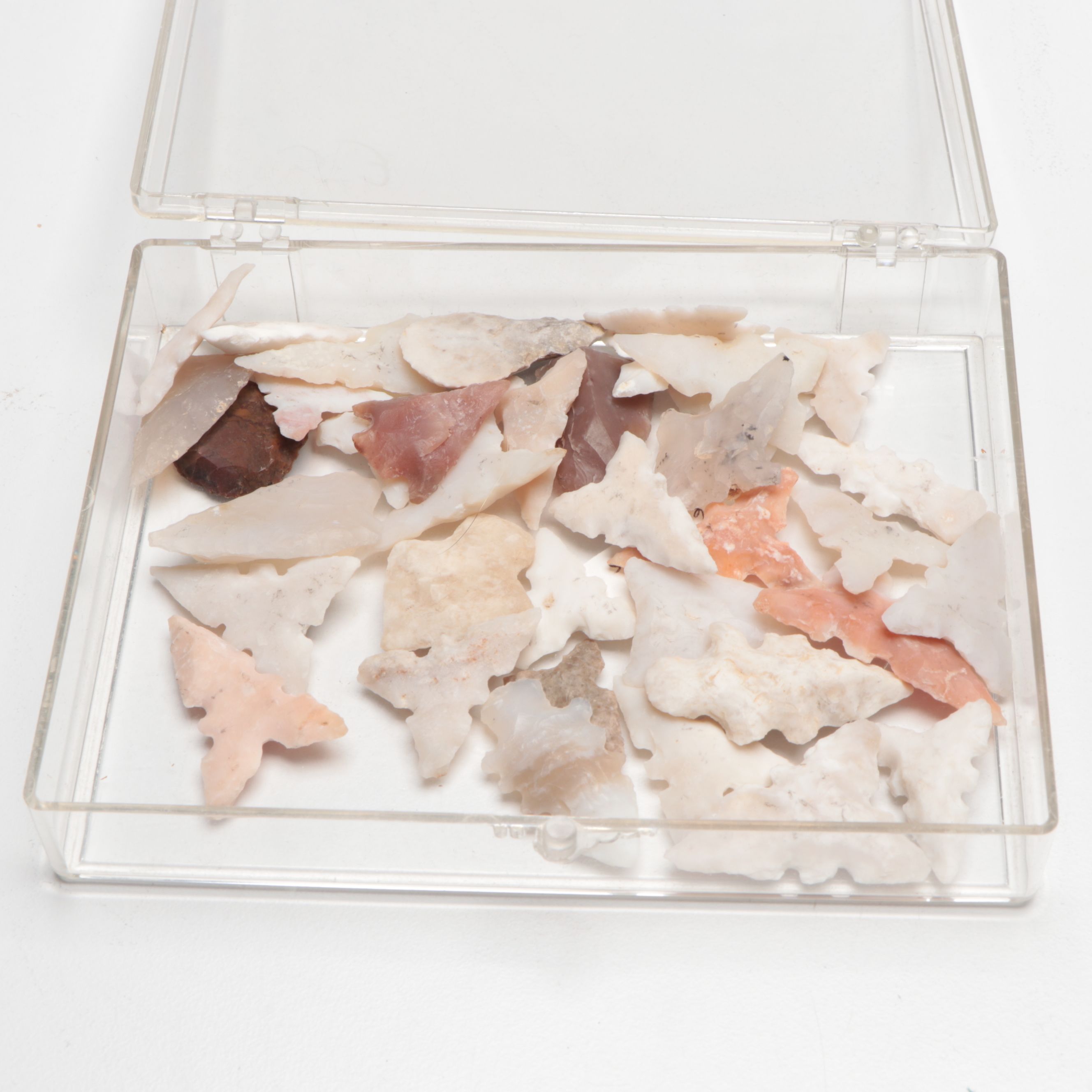 Obsidian Dovetails, White Chert, Quartzite and Other Projectile Points