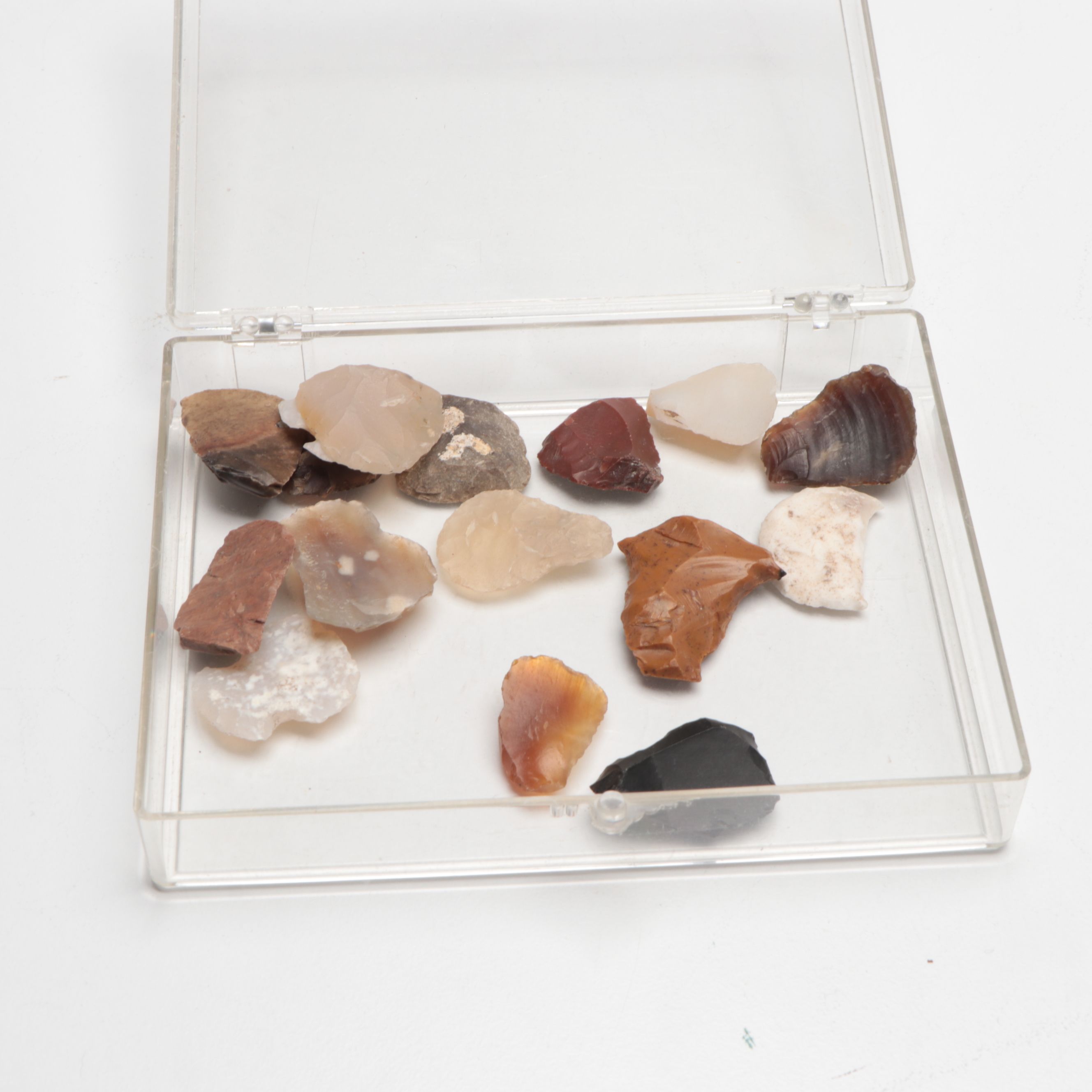 Obsidian Dovetails, White Chert, Quartzite and Other Projectile Points