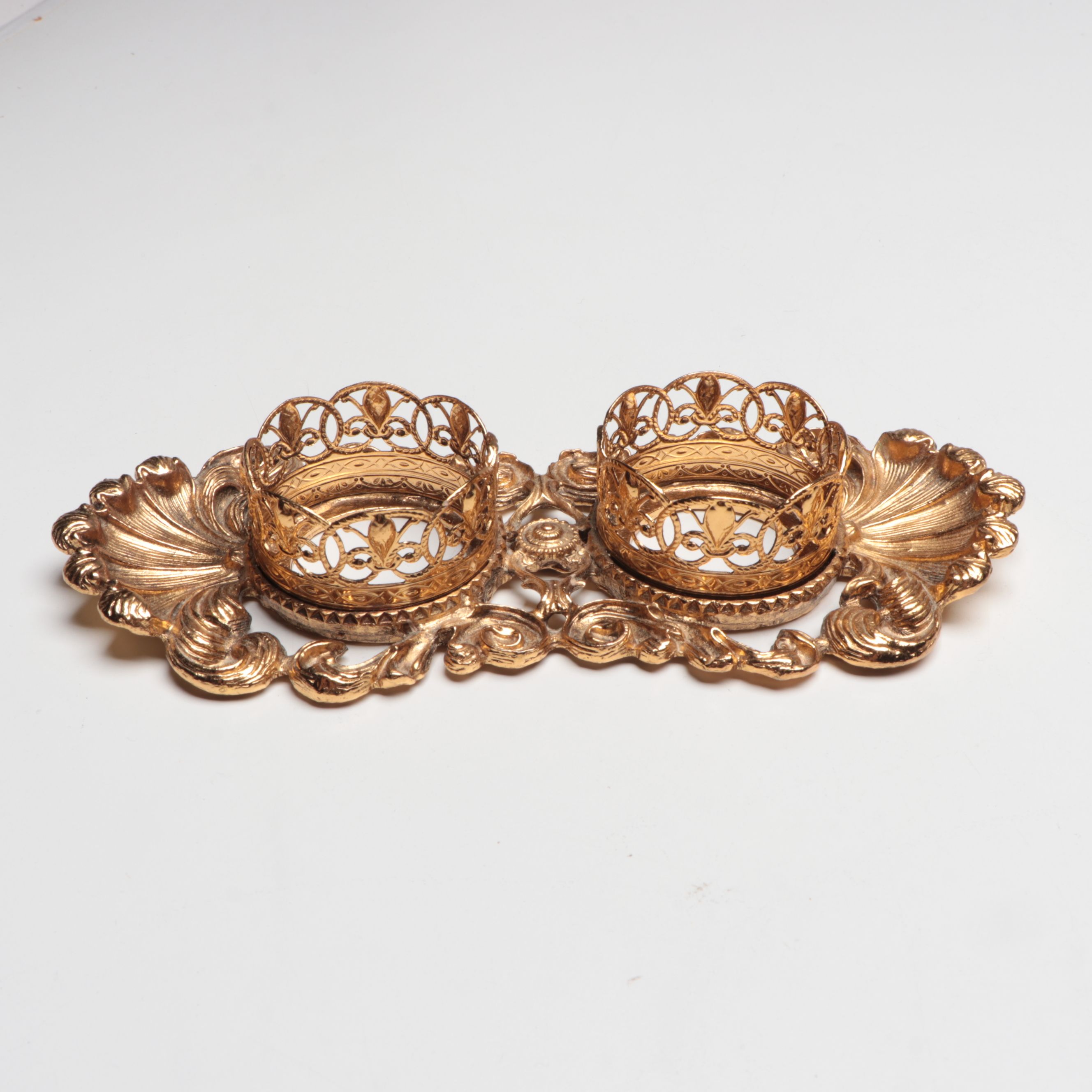 Stylebuilt Ornate Metal Perfume Tray and Electric Clock with More Décor