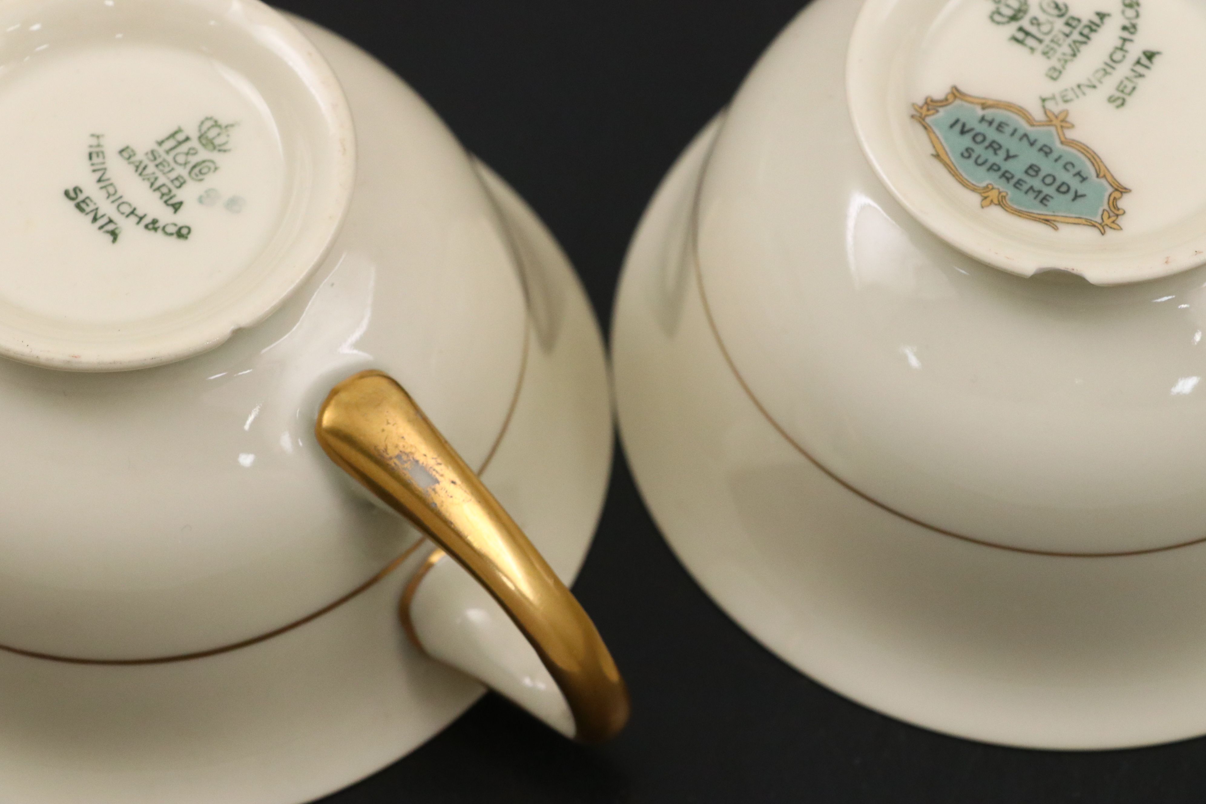 Heinrich & Co. Bavarian Gilt Floral Porcelain Dinnerware, 20th Century