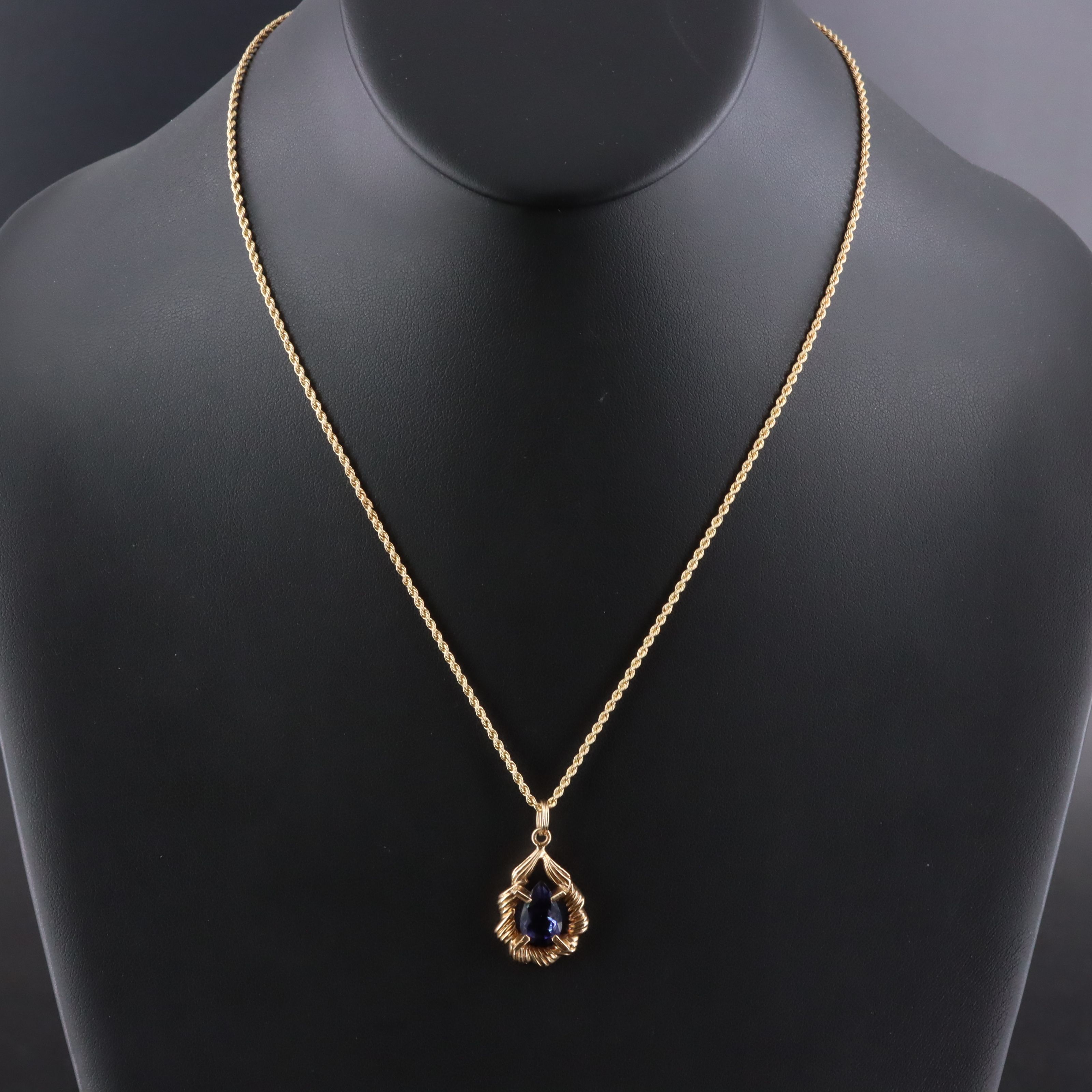 14K Iolite Pendant Necklace