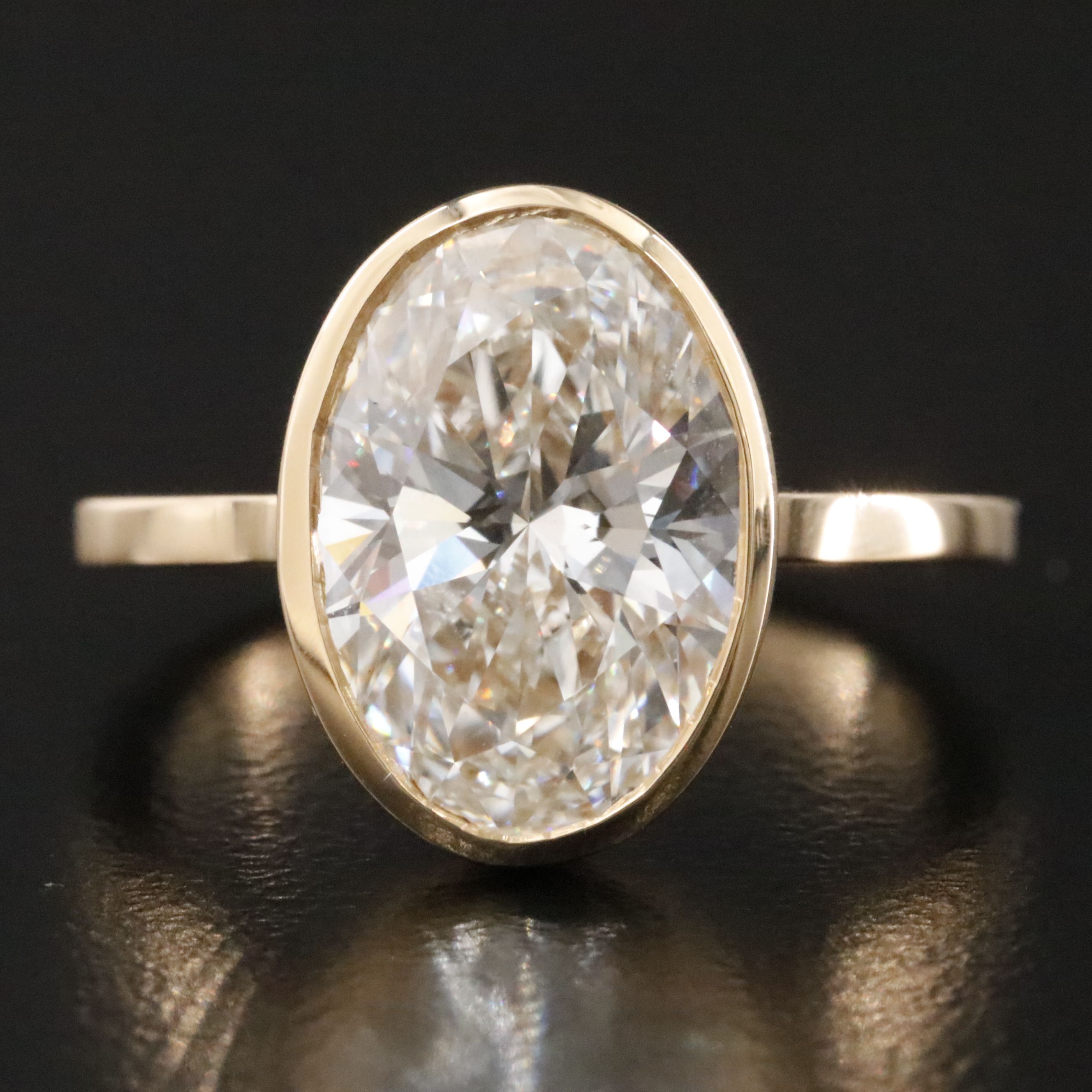 18K 4.10 CT Lab Grown Diamond Solitaire Ring with IGI Report