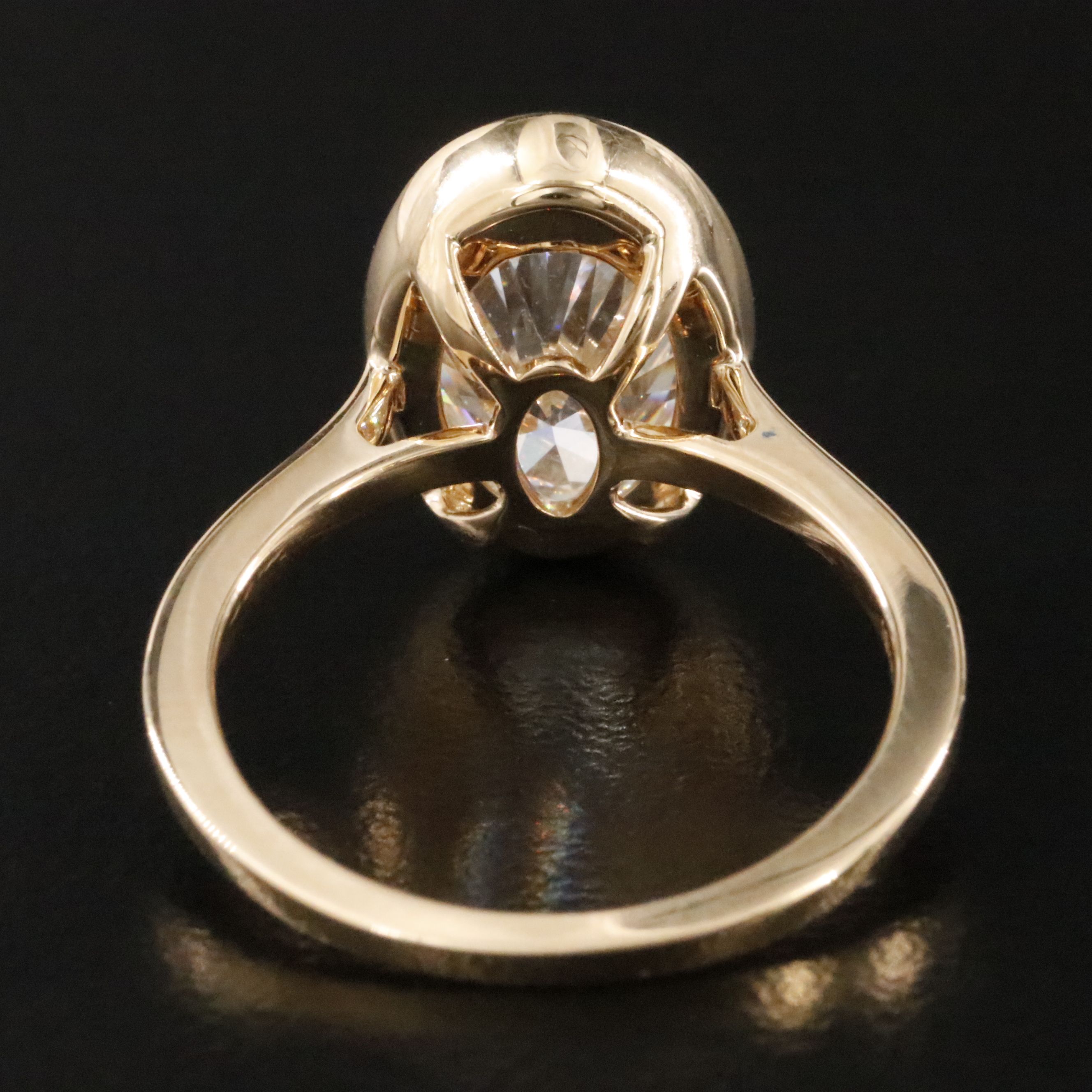 18K 4.10 CT Lab Grown Diamond Solitaire Ring with IGI Report