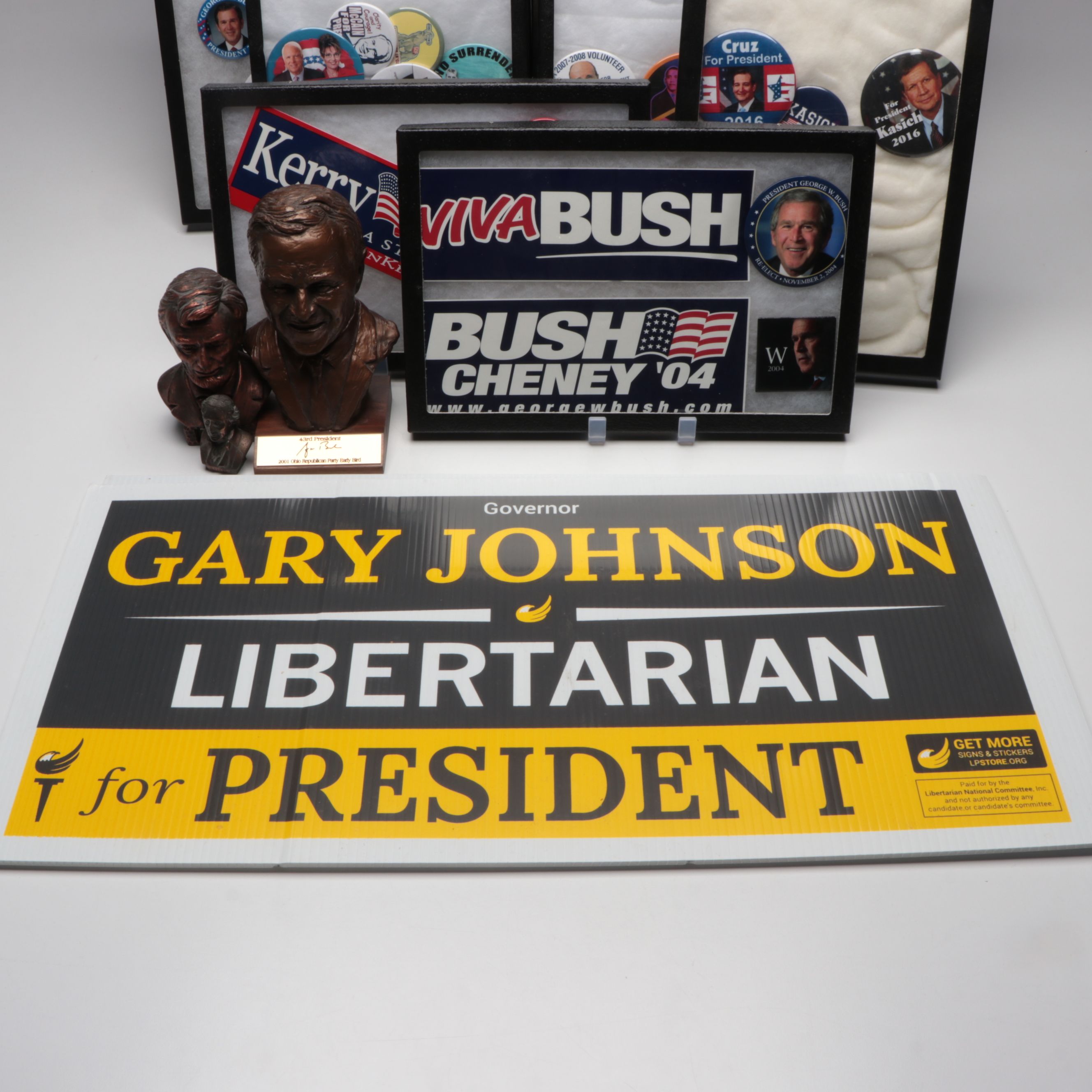 Bush/Cheney '04 , Romney/Ryan 2012 Pins and Other Modern Political Memorabilia