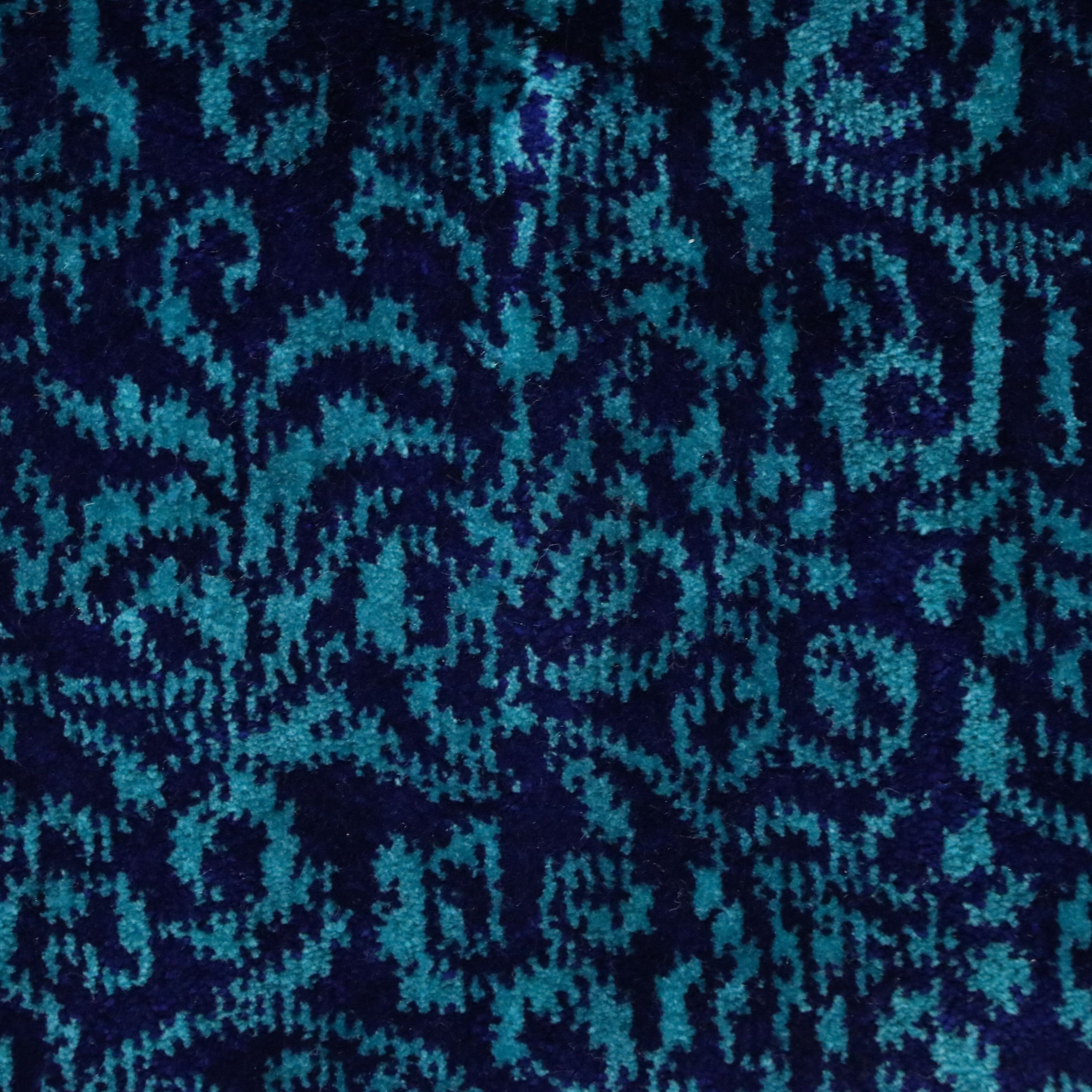 5'7 x 8'4 Machine Made Turkish Qom Style Area Rug