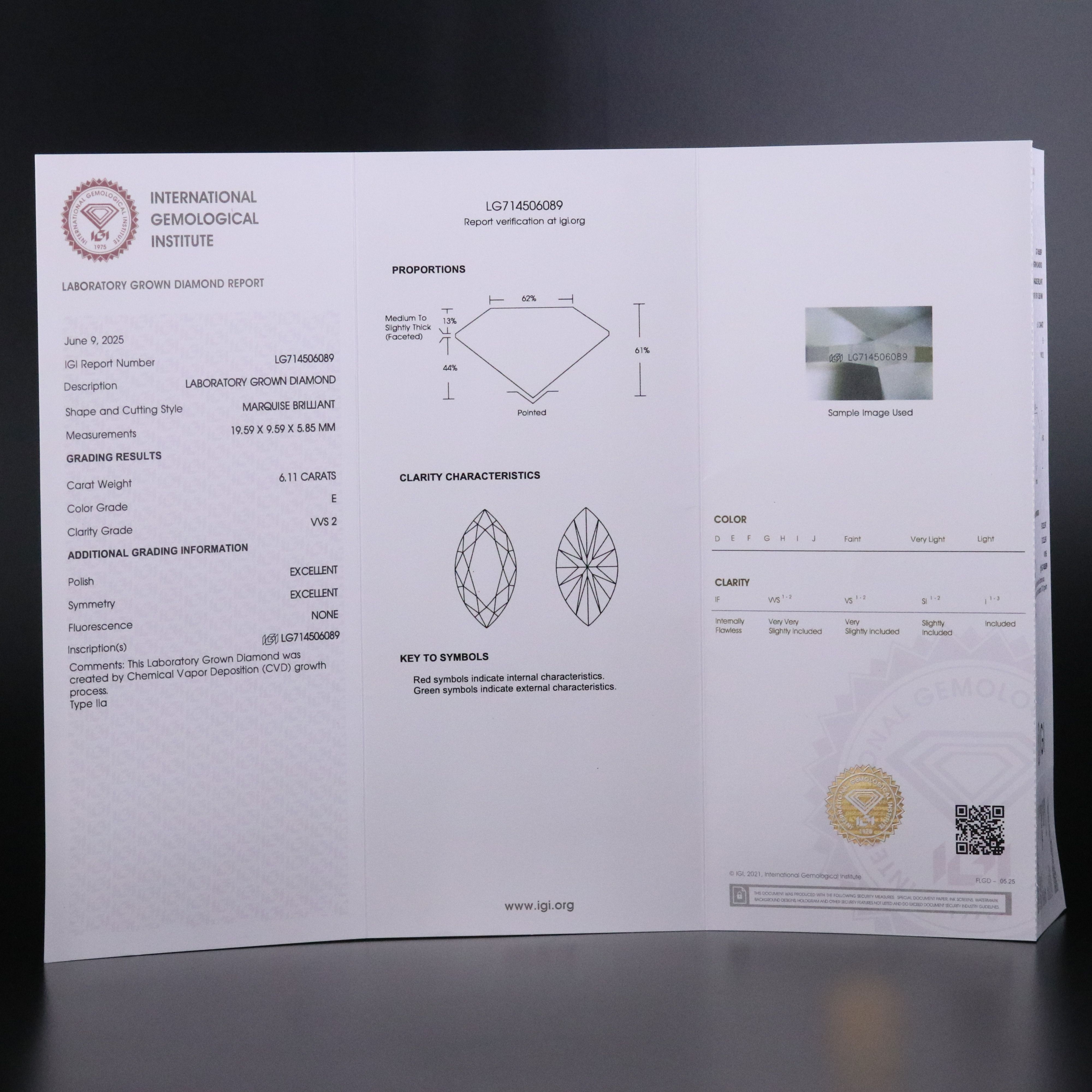 18K 6.11 CT Lab Grown Diamond Solitaire Ring with IGI Report